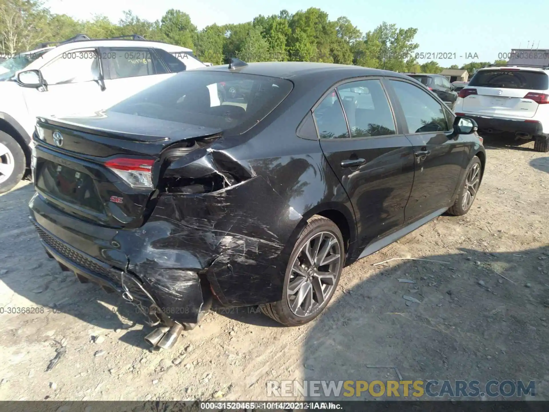 4 Photograph of a damaged car 5YFS4MCE8MP084026 TOYOTA COROLLA 2021