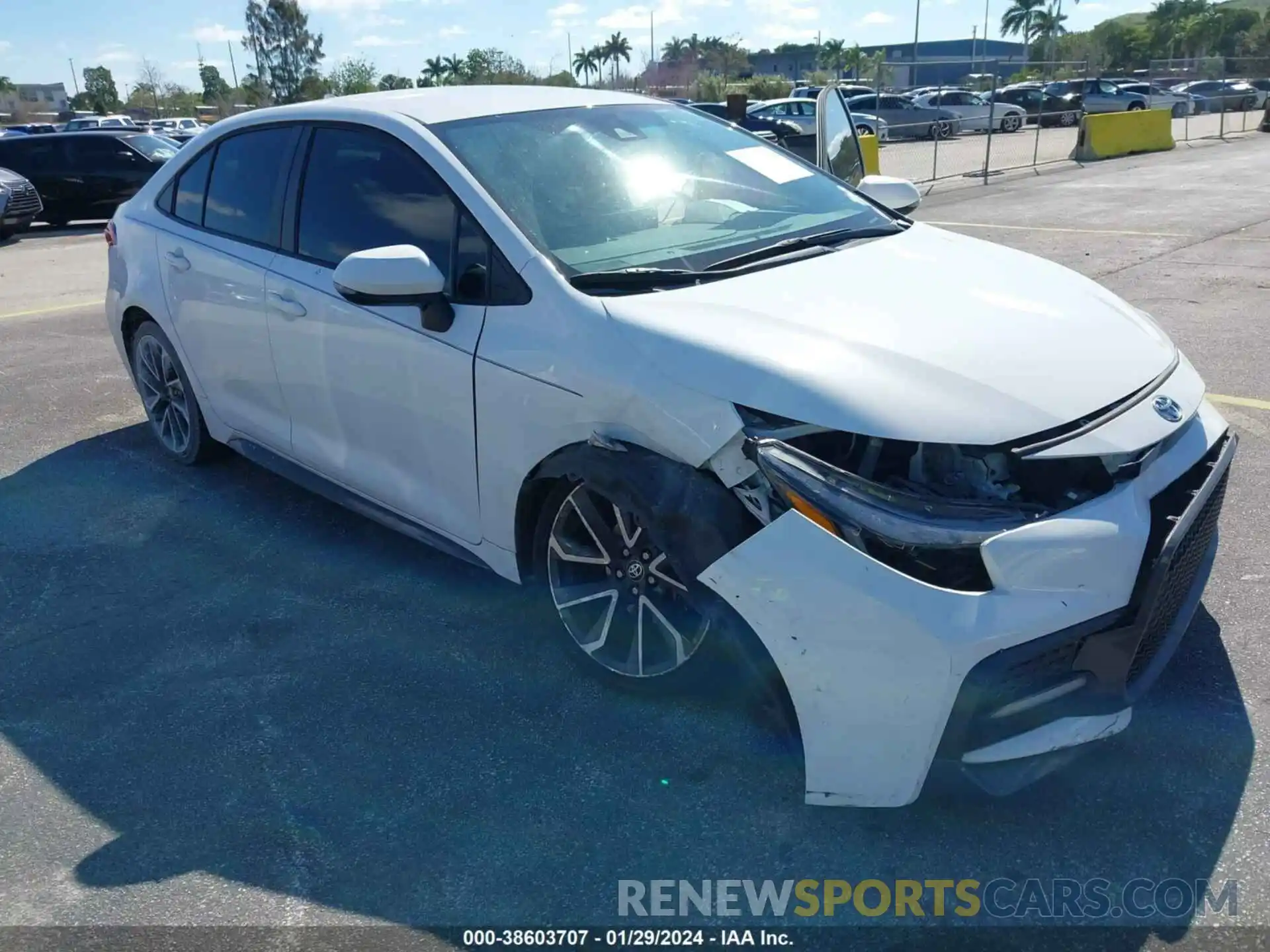 6 Photograph of a damaged car 5YFS4MCE8MP086228 TOYOTA COROLLA 2021