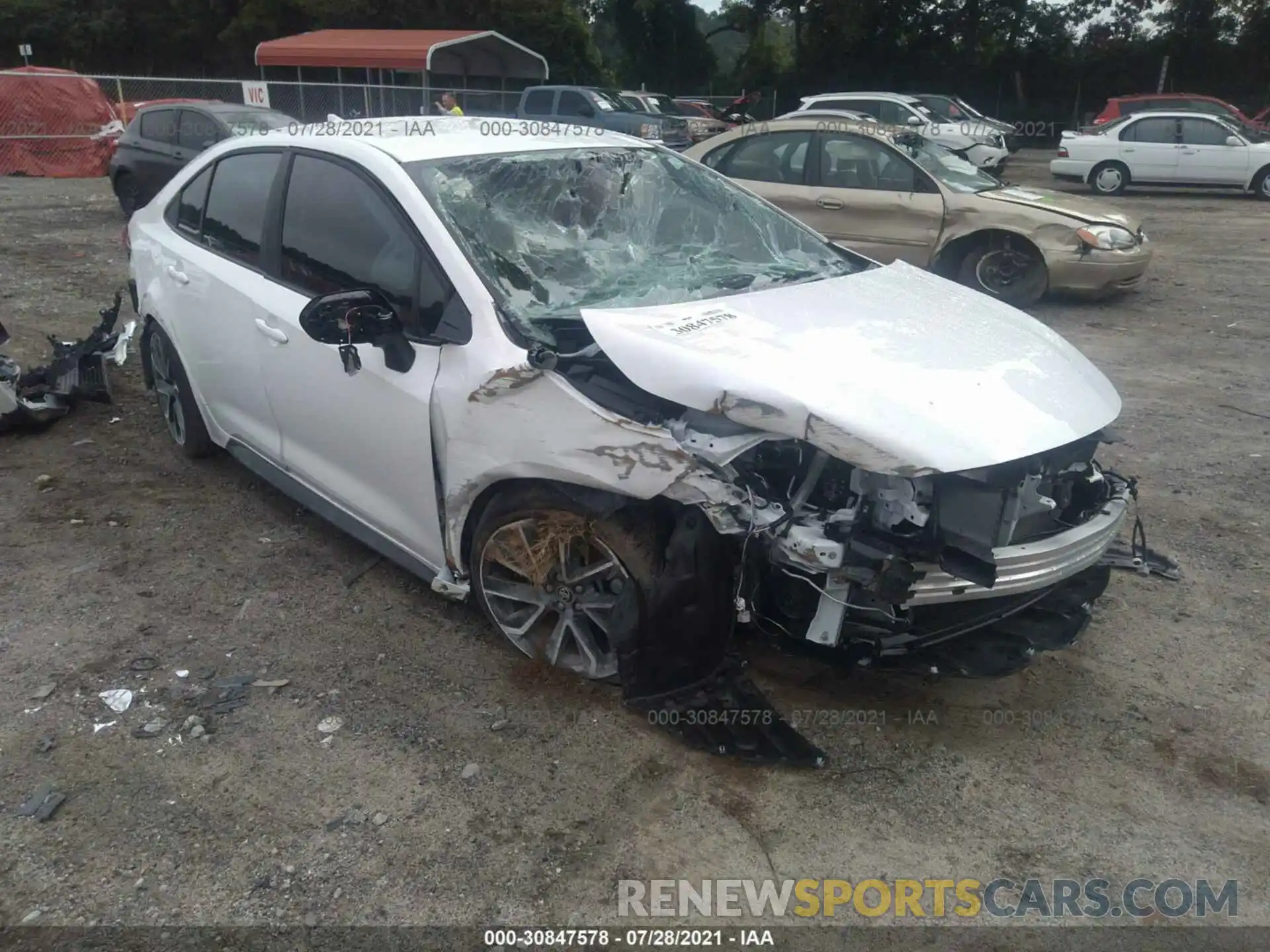 1 Photograph of a damaged car 5YFS4MCE8MP089050 TOYOTA COROLLA 2021