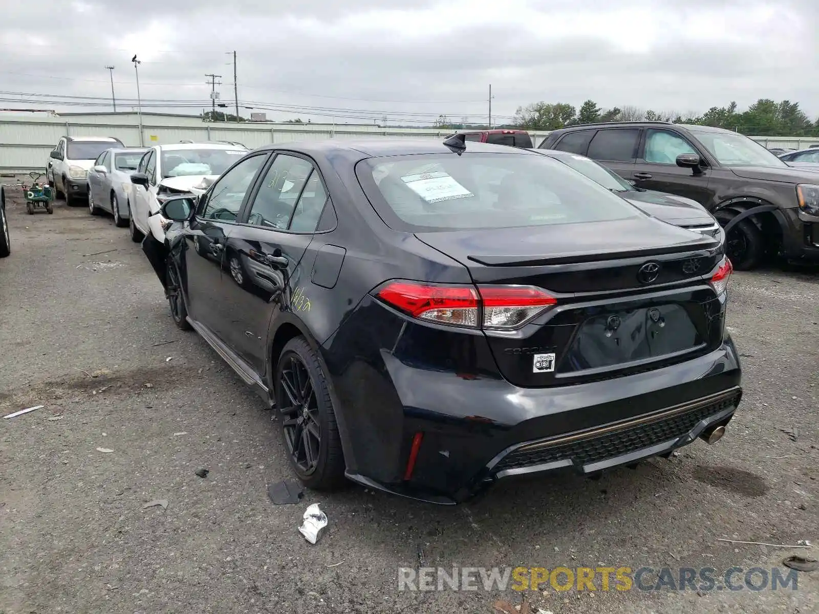 3 Photograph of a damaged car 5YFS4MCE8MP092868 TOYOTA COROLLA 2021