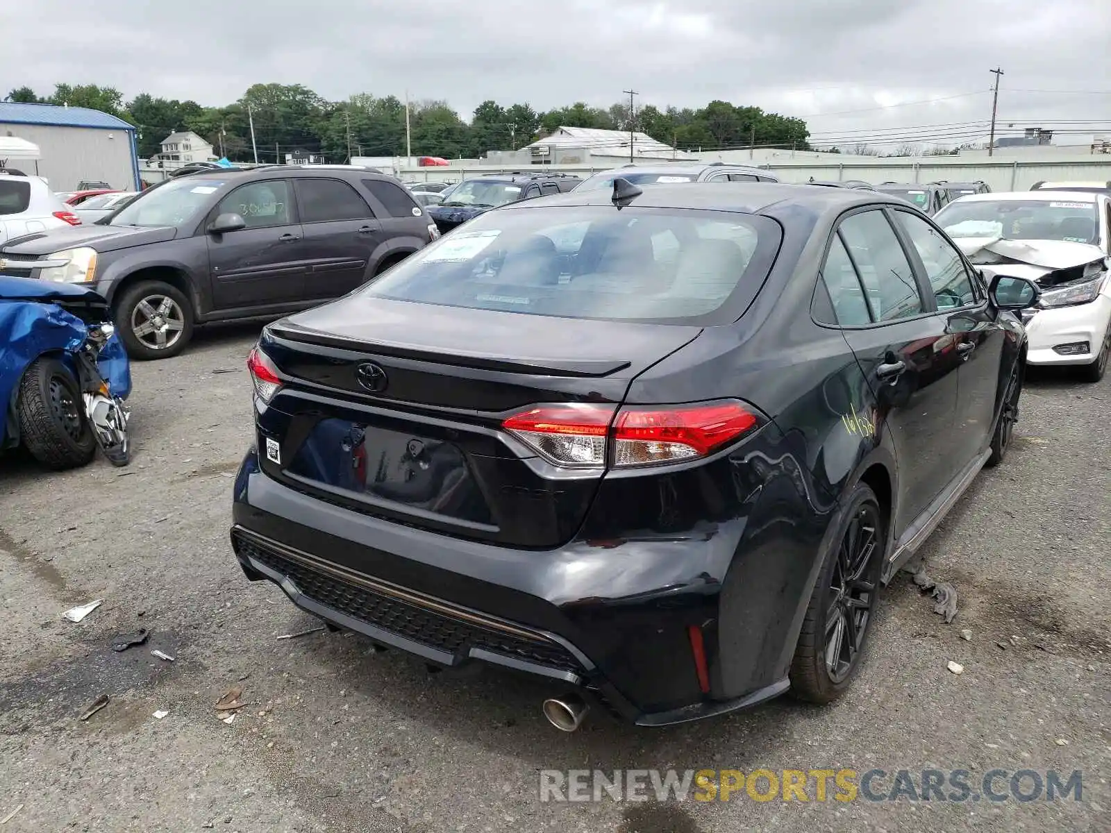 4 Photograph of a damaged car 5YFS4MCE8MP092868 TOYOTA COROLLA 2021