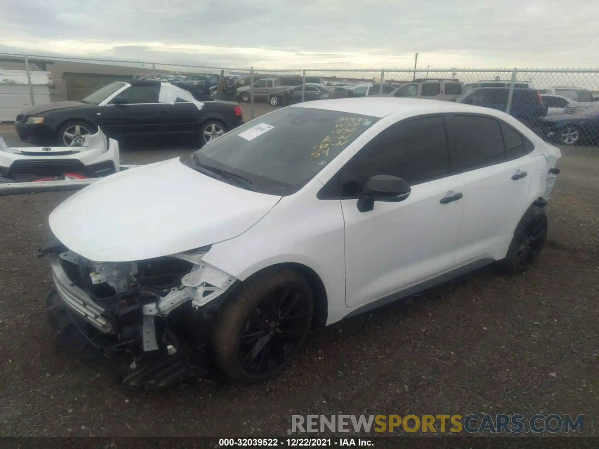 2 Photograph of a damaged car 5YFS4MCE8MP096645 TOYOTA COROLLA 2021