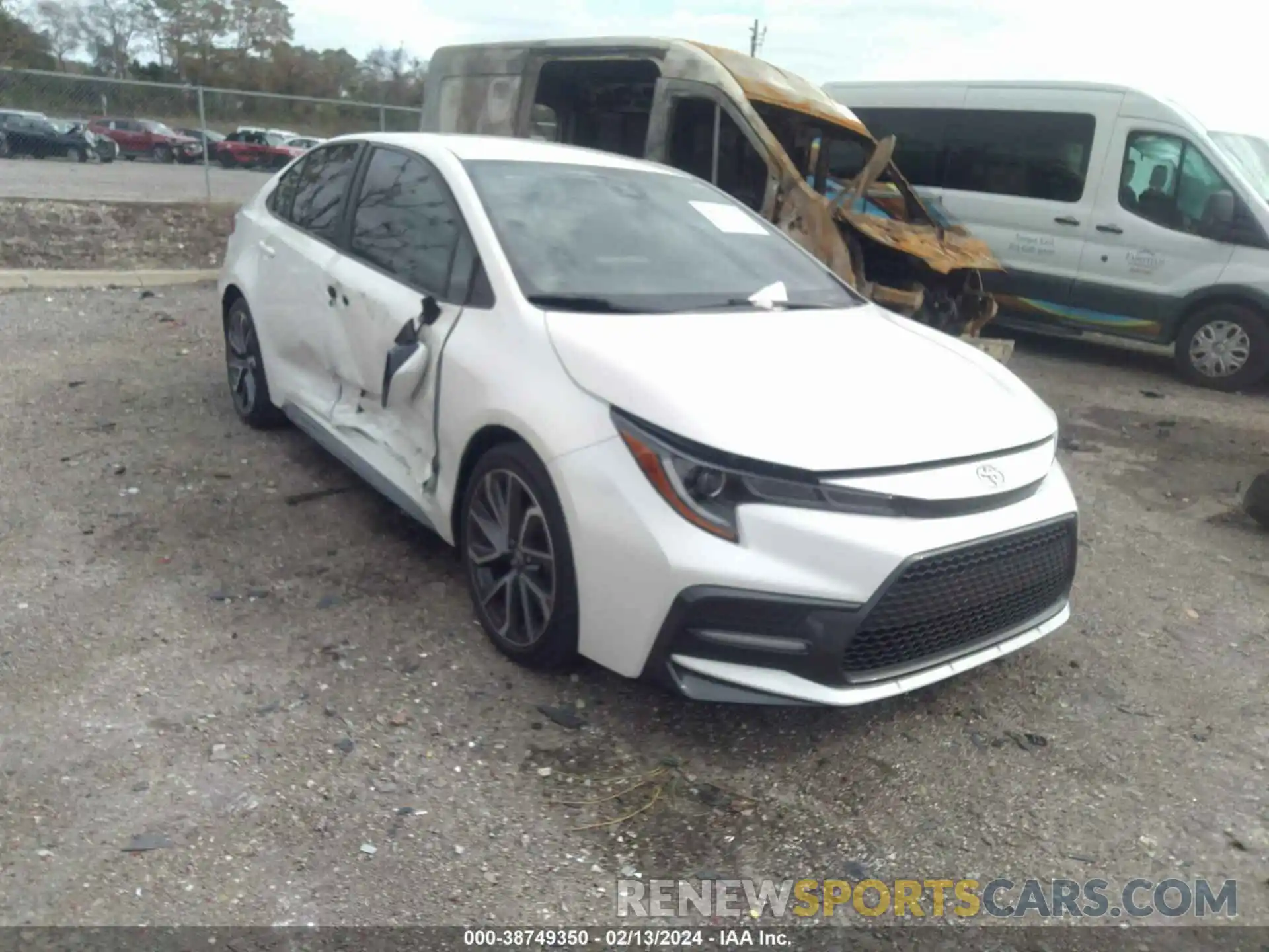 1 Photograph of a damaged car 5YFS4MCE9MP060088 TOYOTA COROLLA 2021