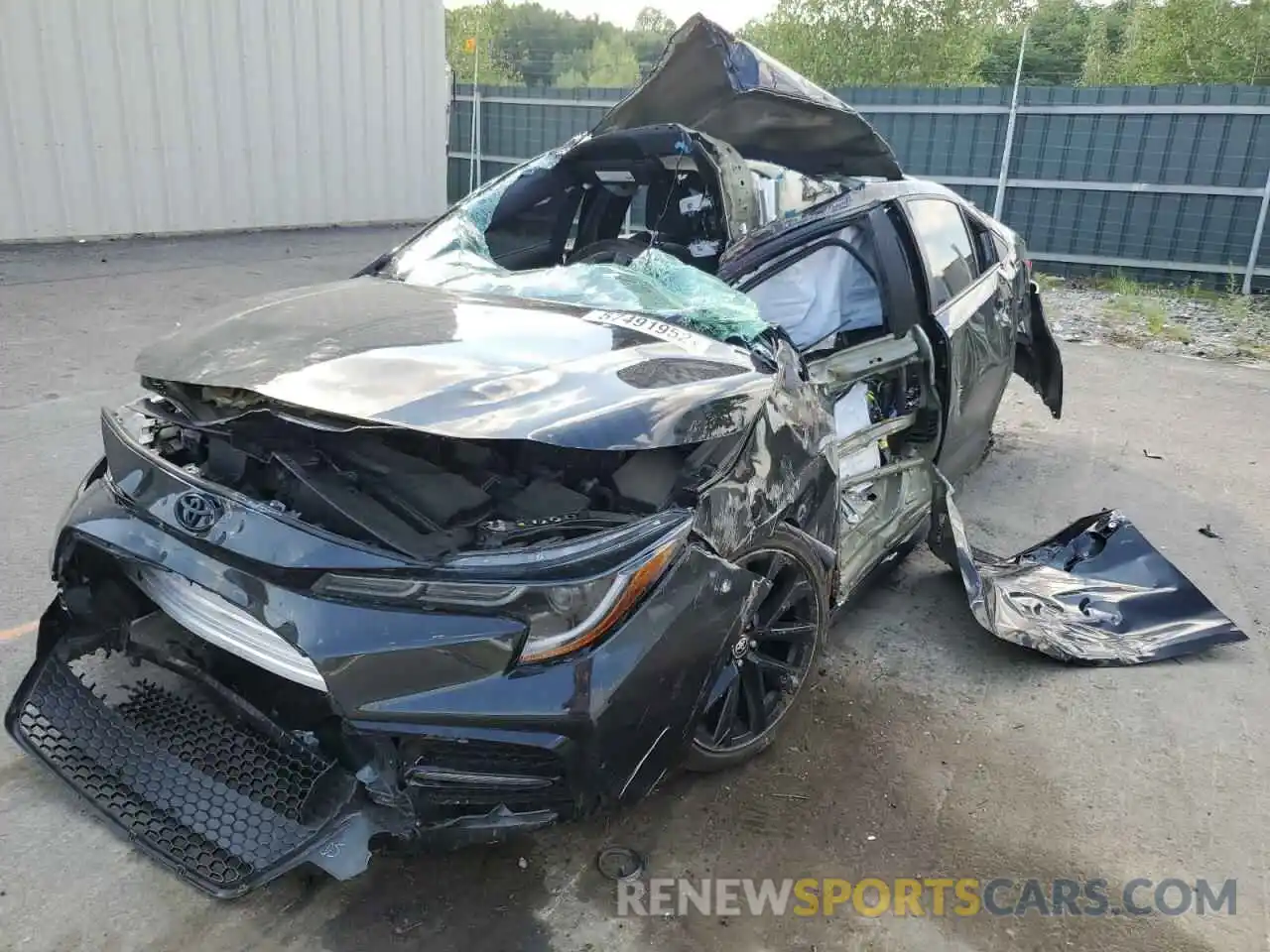 2 Photograph of a damaged car 5YFS4MCE9MP061628 TOYOTA COROLLA 2021