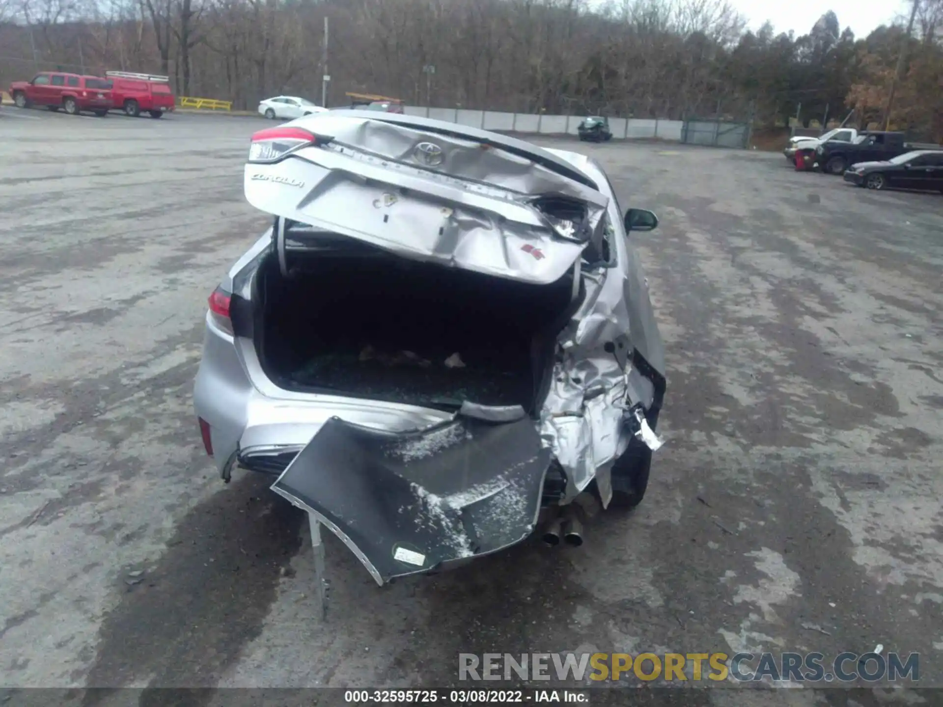 6 Photograph of a damaged car 5YFS4MCE9MP061998 TOYOTA COROLLA 2021