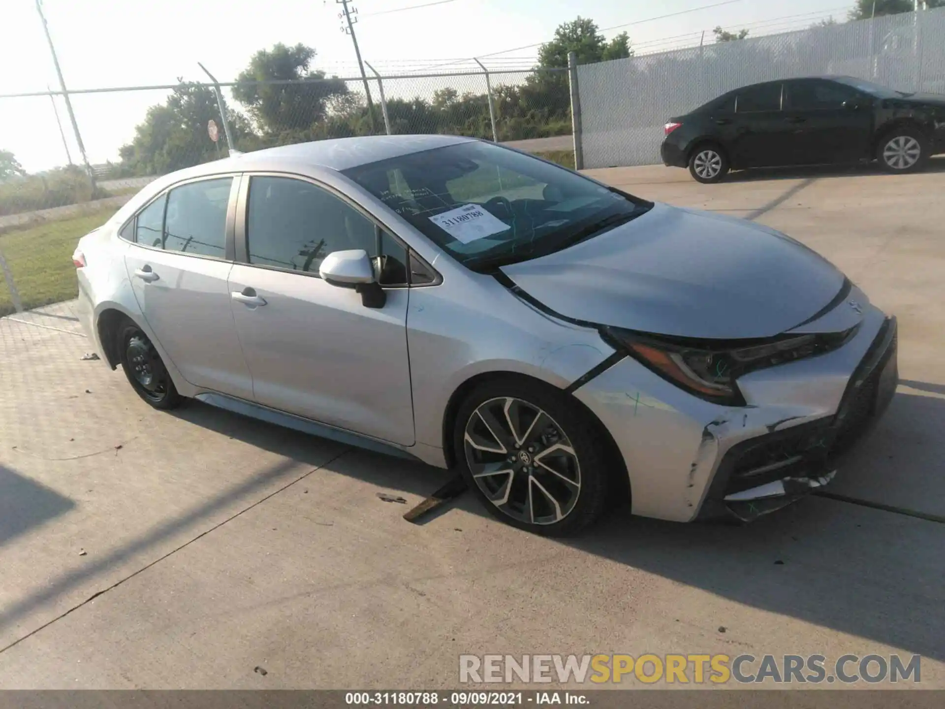 1 Photograph of a damaged car 5YFS4MCE9MP065209 TOYOTA COROLLA 2021