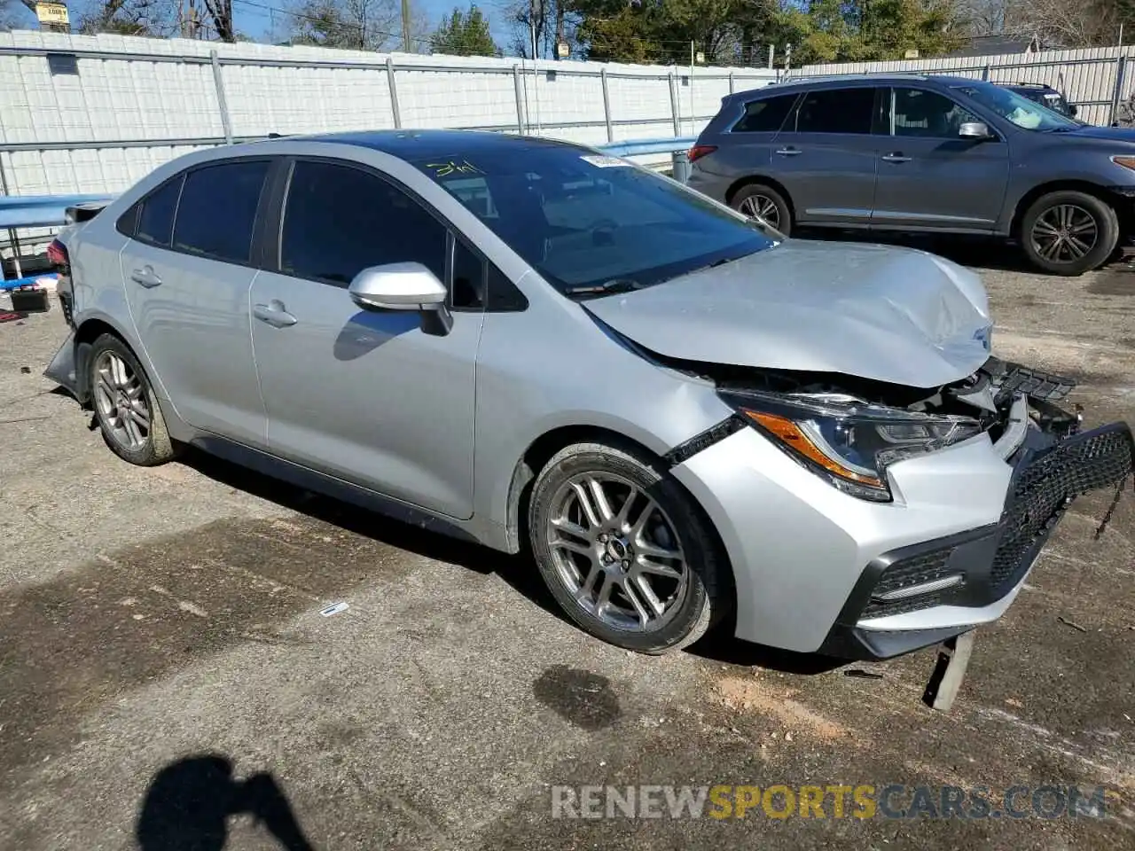 4 Photograph of a damaged car 5YFS4MCE9MP067669 TOYOTA COROLLA 2021