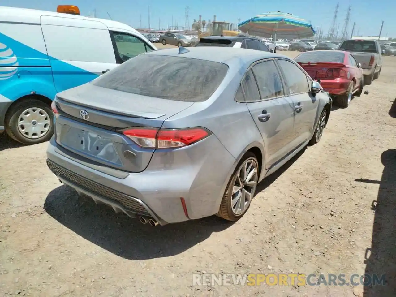 4 Photograph of a damaged car 5YFS4MCE9MP068515 TOYOTA COROLLA 2021