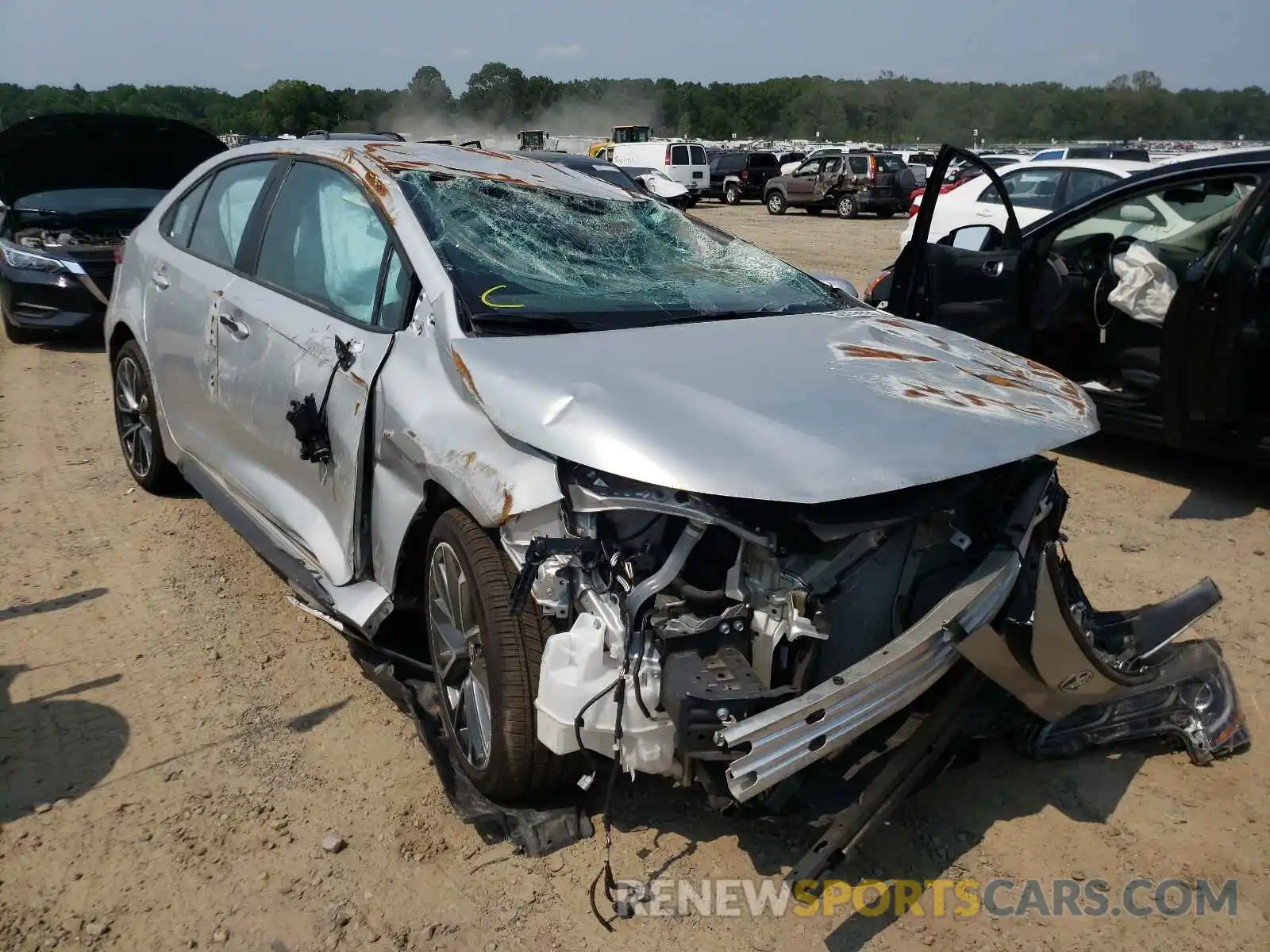 1 Photograph of a damaged car 5YFS4MCE9MP070863 TOYOTA COROLLA 2021