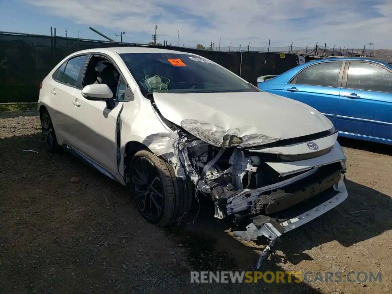 1 Photograph of a damaged car 5YFS4MCE9MP070961 TOYOTA COROLLA 2021