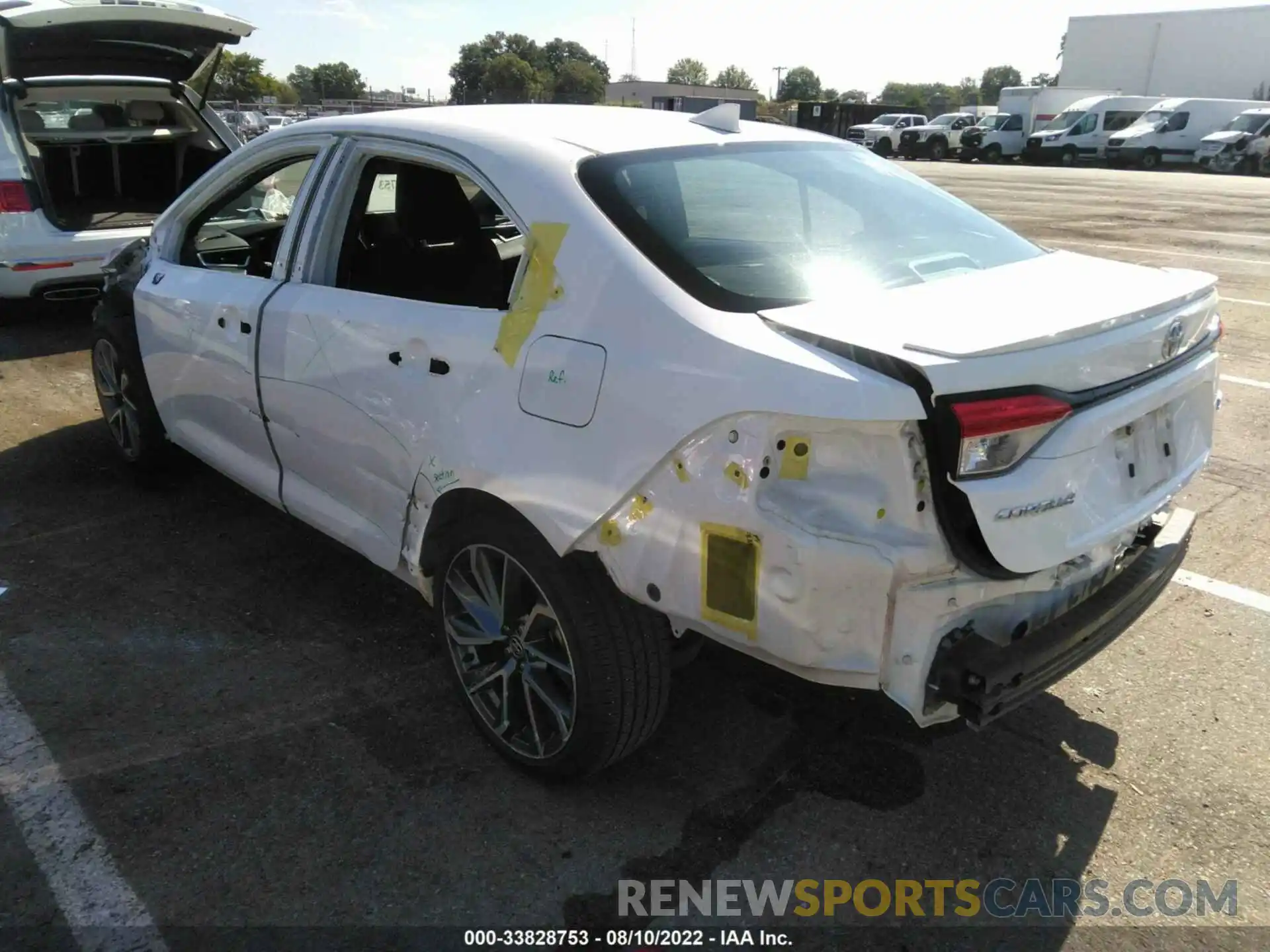 3 Photograph of a damaged car 5YFS4MCE9MP071897 TOYOTA COROLLA 2021