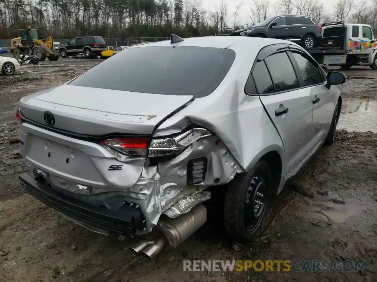 4 Photograph of a damaged car 5YFS4MCE9MP075271 TOYOTA COROLLA 2021