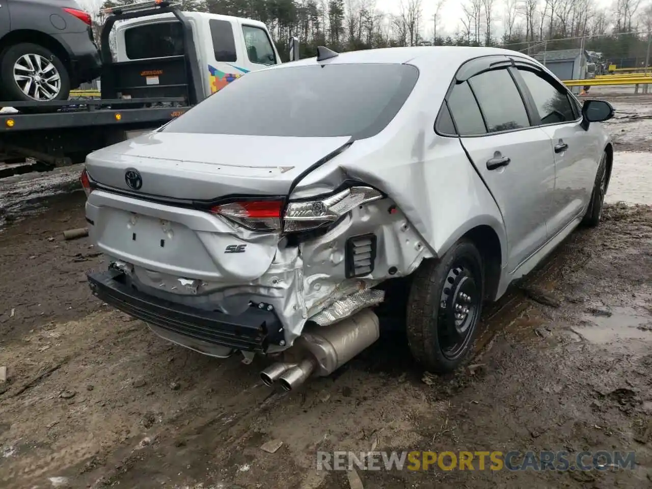 9 Photograph of a damaged car 5YFS4MCE9MP075271 TOYOTA COROLLA 2021