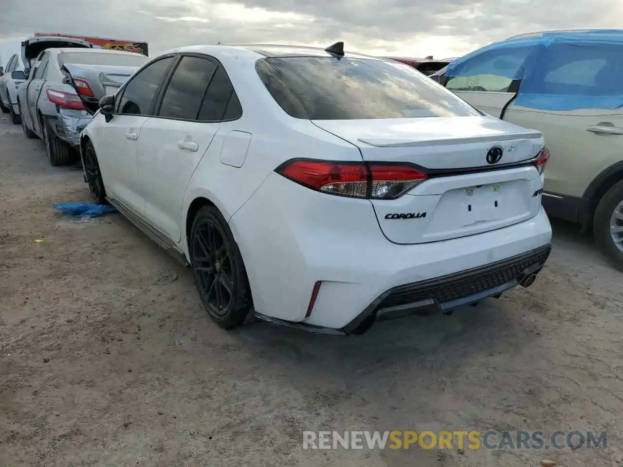 3 Photograph of a damaged car 5YFS4MCE9MP078851 TOYOTA COROLLA 2021