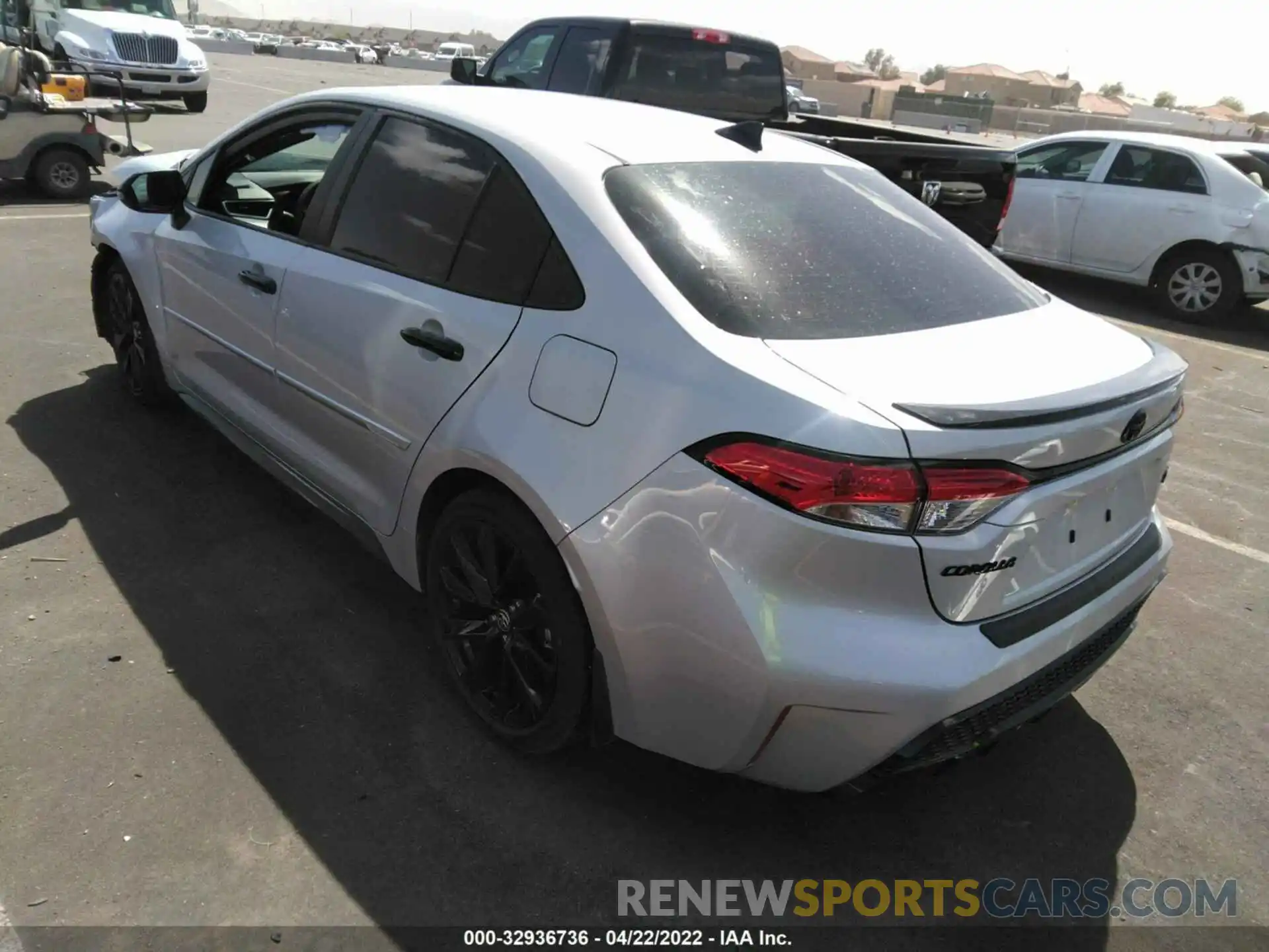 3 Photograph of a damaged car 5YFS4MCE9MP079787 TOYOTA COROLLA 2021