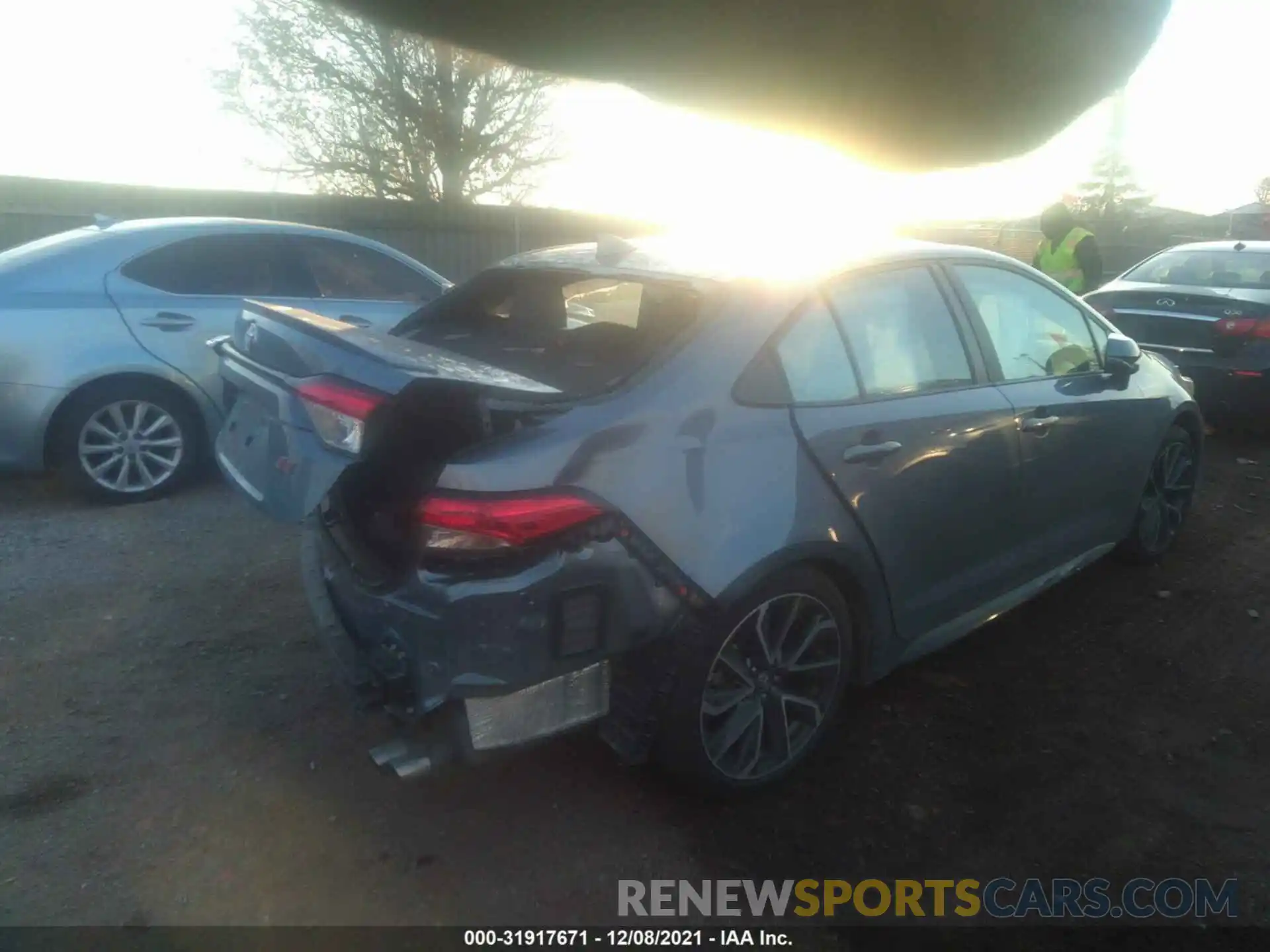 4 Photograph of a damaged car 5YFS4MCE9MP080292 TOYOTA COROLLA 2021