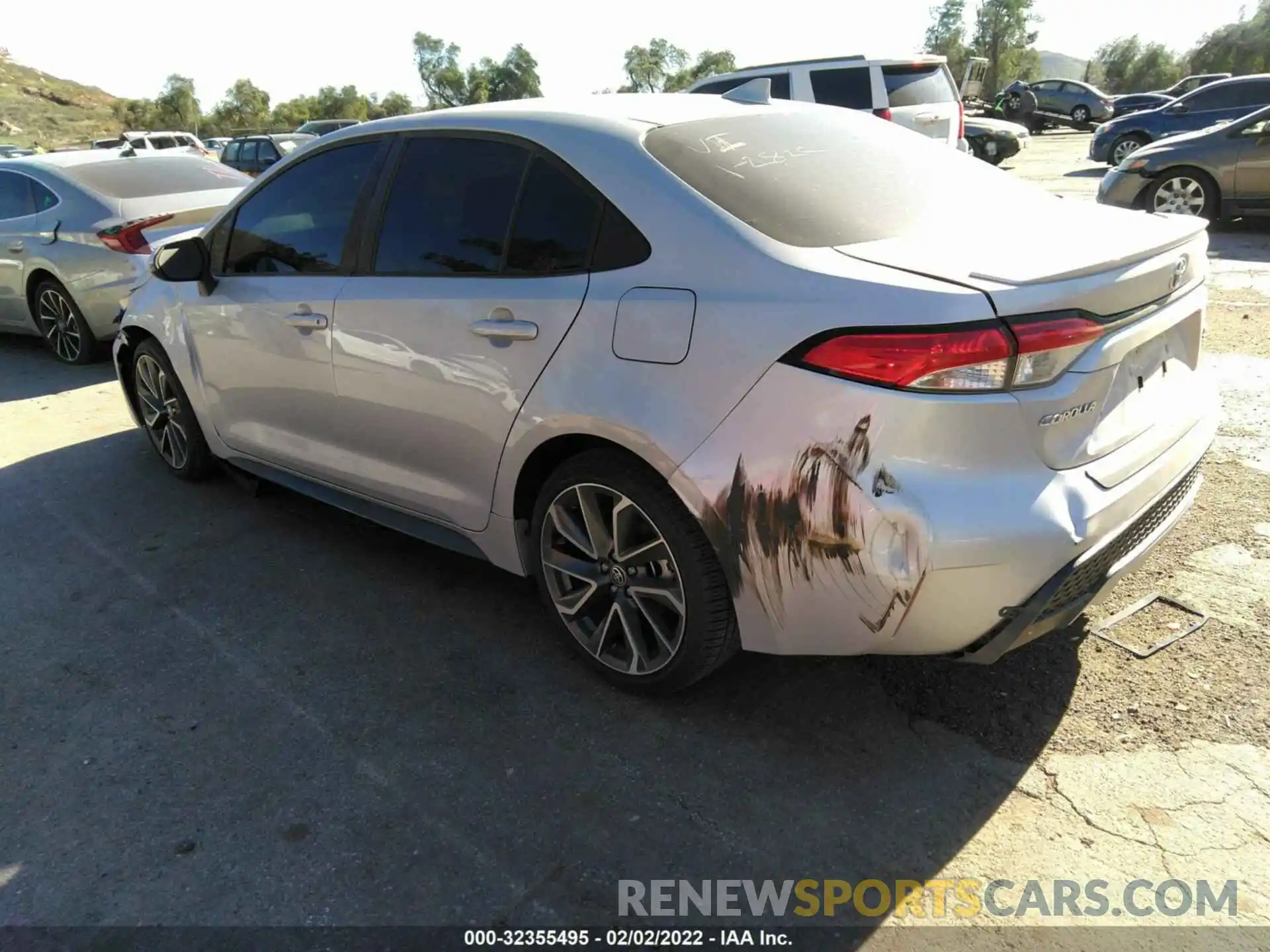 3 Photograph of a damaged car 5YFS4MCE9MP081538 TOYOTA COROLLA 2021