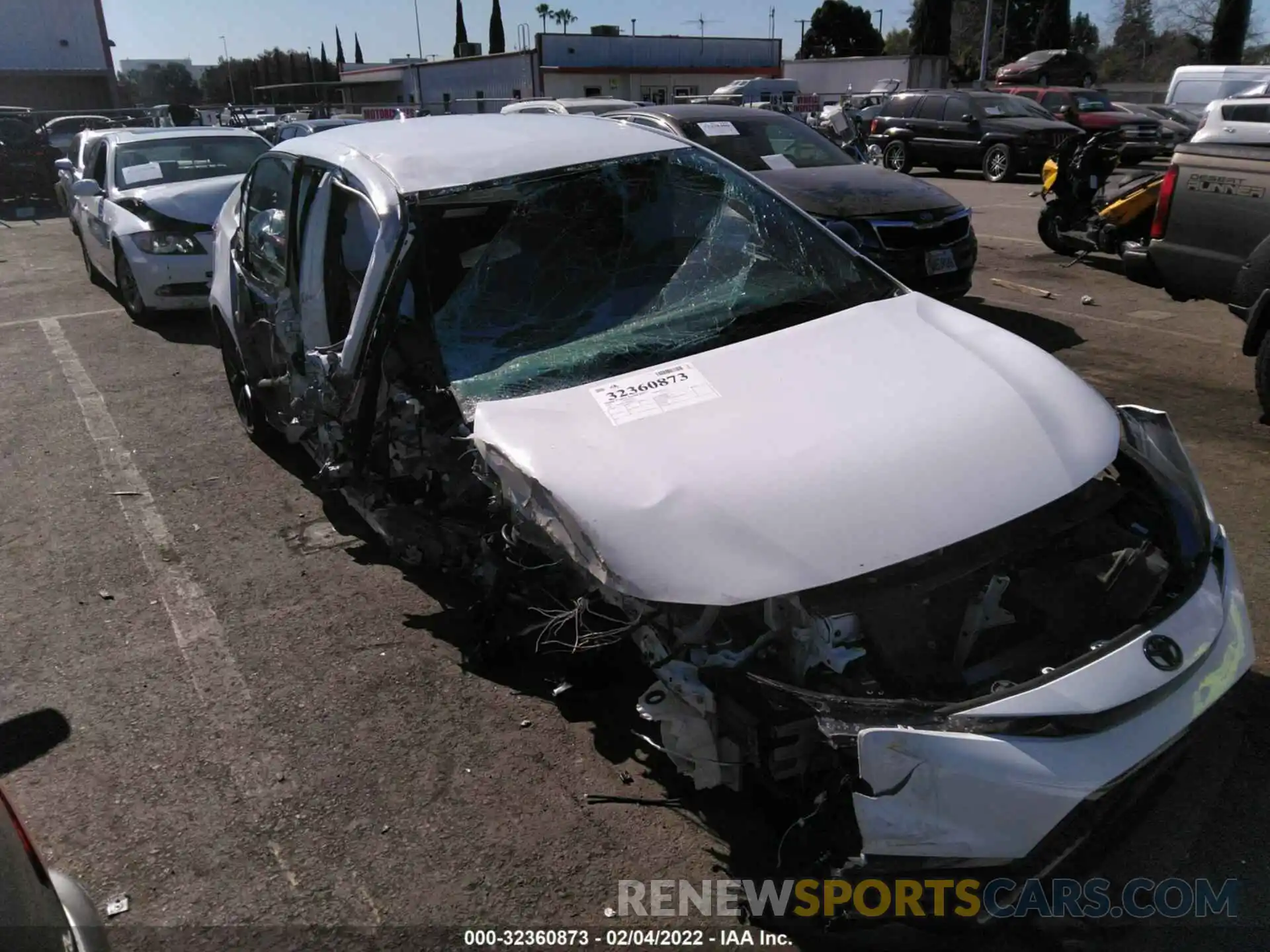 1 Photograph of a damaged car 5YFS4MCE9MP083788 TOYOTA COROLLA 2021