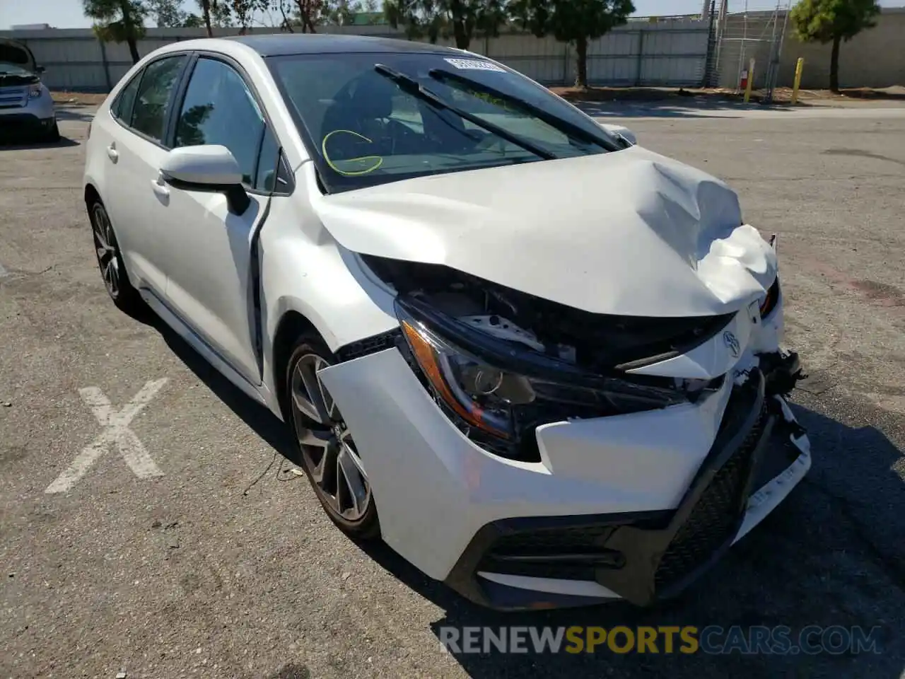 1 Photograph of a damaged car 5YFS4MCE9MP084391 TOYOTA COROLLA 2021