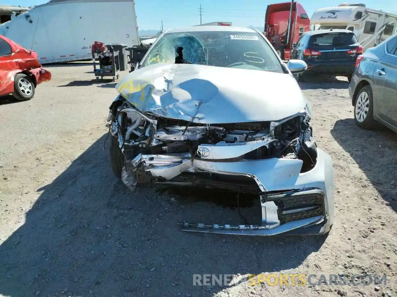 9 Photograph of a damaged car 5YFS4MCE9MP085220 TOYOTA COROLLA 2021