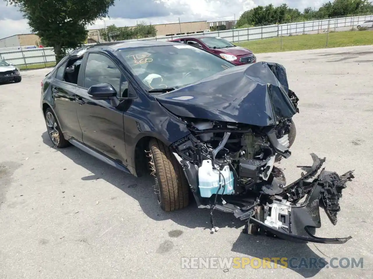 1 Photograph of a damaged car 5YFS4MCE9MP086433 TOYOTA COROLLA 2021