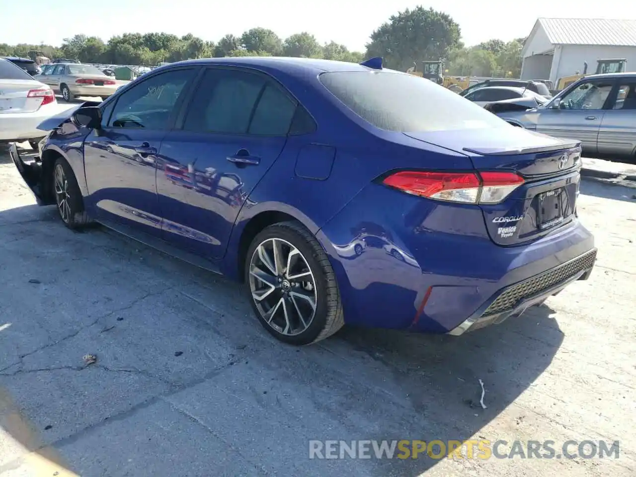 3 Photograph of a damaged car 5YFS4MCE9MP090322 TOYOTA COROLLA 2021