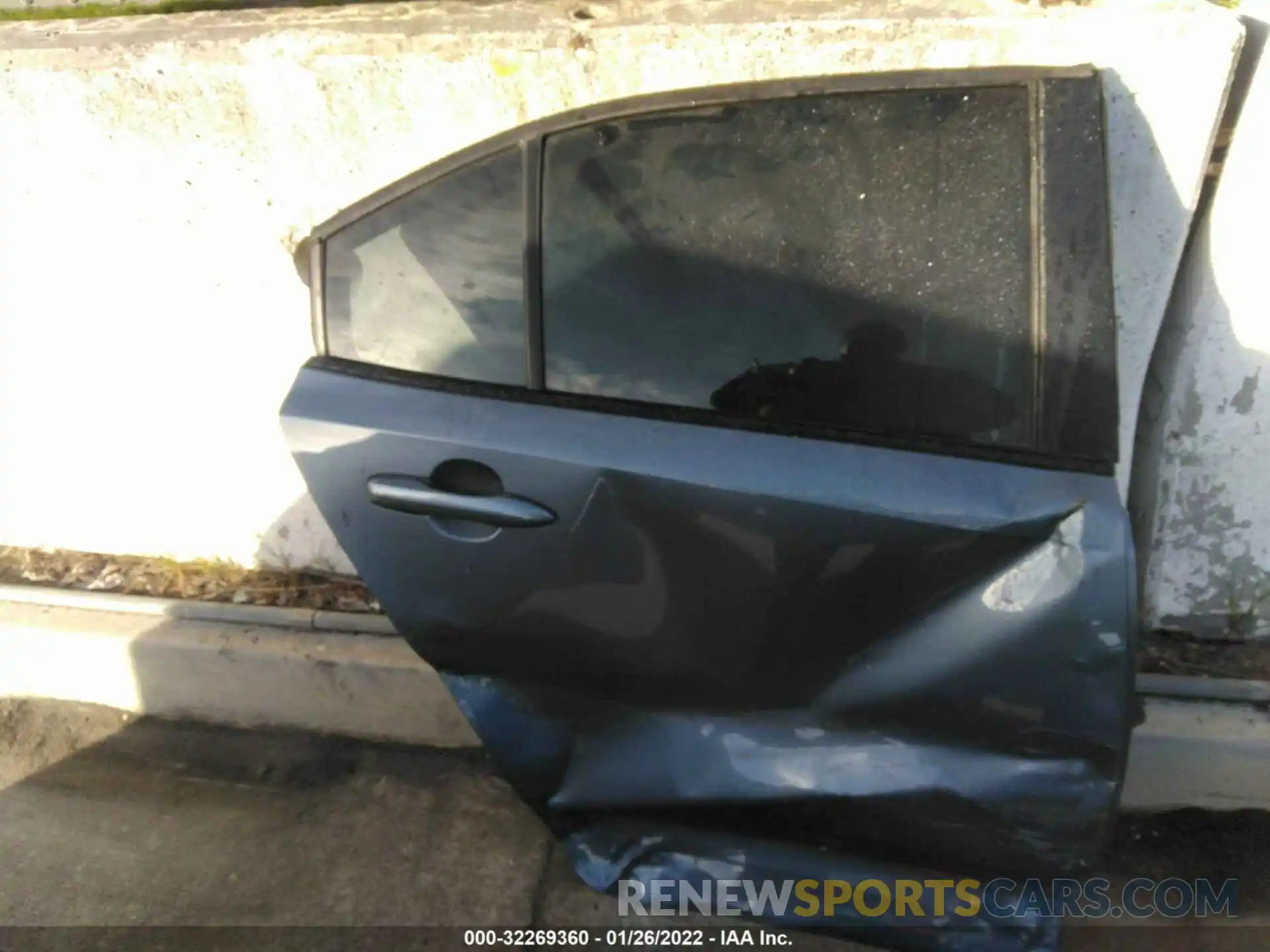 12 Photograph of a damaged car 5YFS4MCEXMP058933 TOYOTA COROLLA 2021