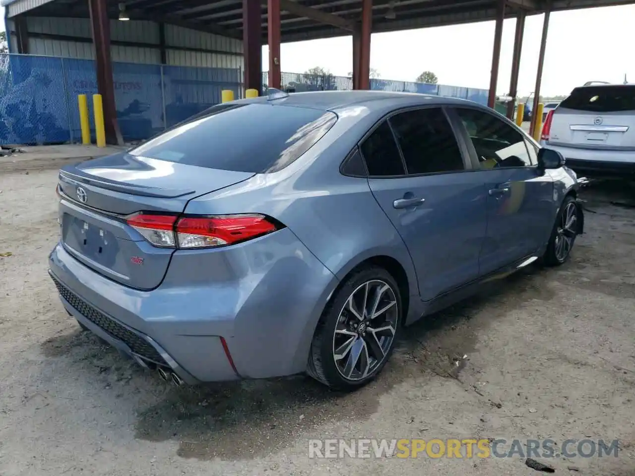 4 Photograph of a damaged car 5YFS4MCEXMP061640 TOYOTA COROLLA 2021