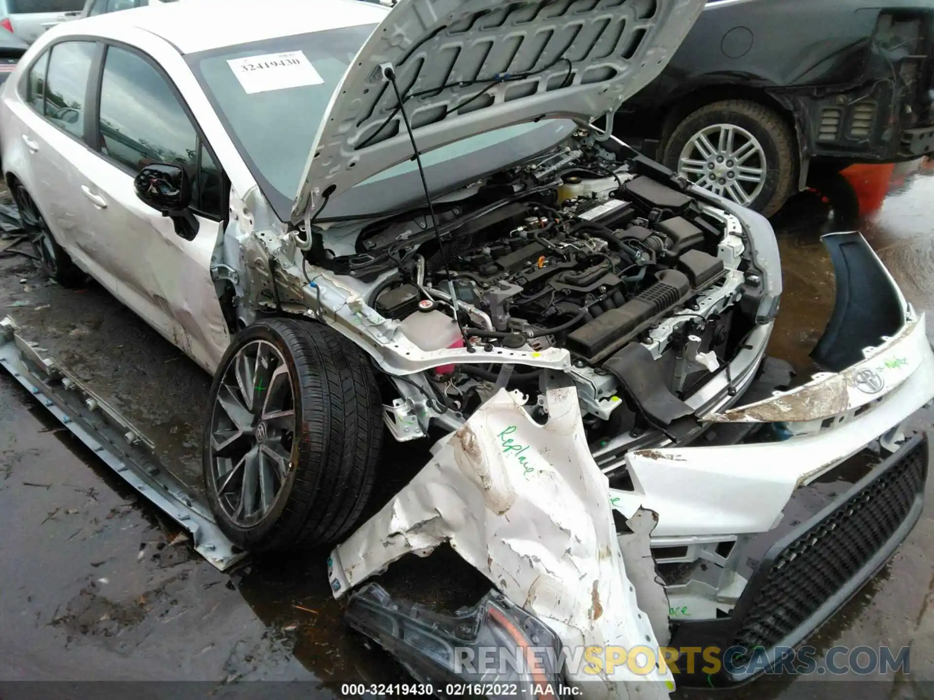 12 Photograph of a damaged car 5YFS4MCEXMP063744 TOYOTA COROLLA 2021