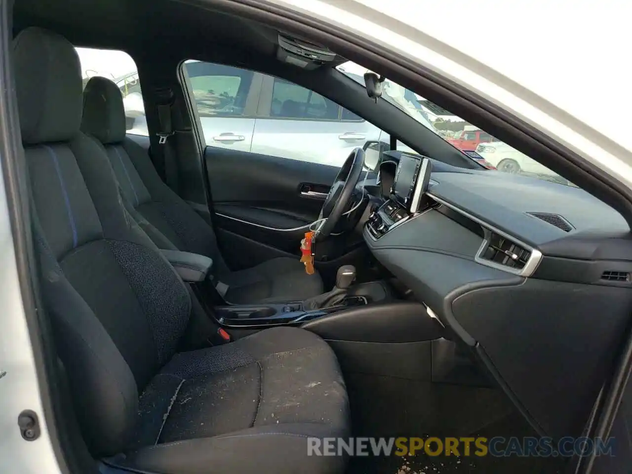 5 Photograph of a damaged car 5YFS4MCEXMP064134 TOYOTA COROLLA 2021