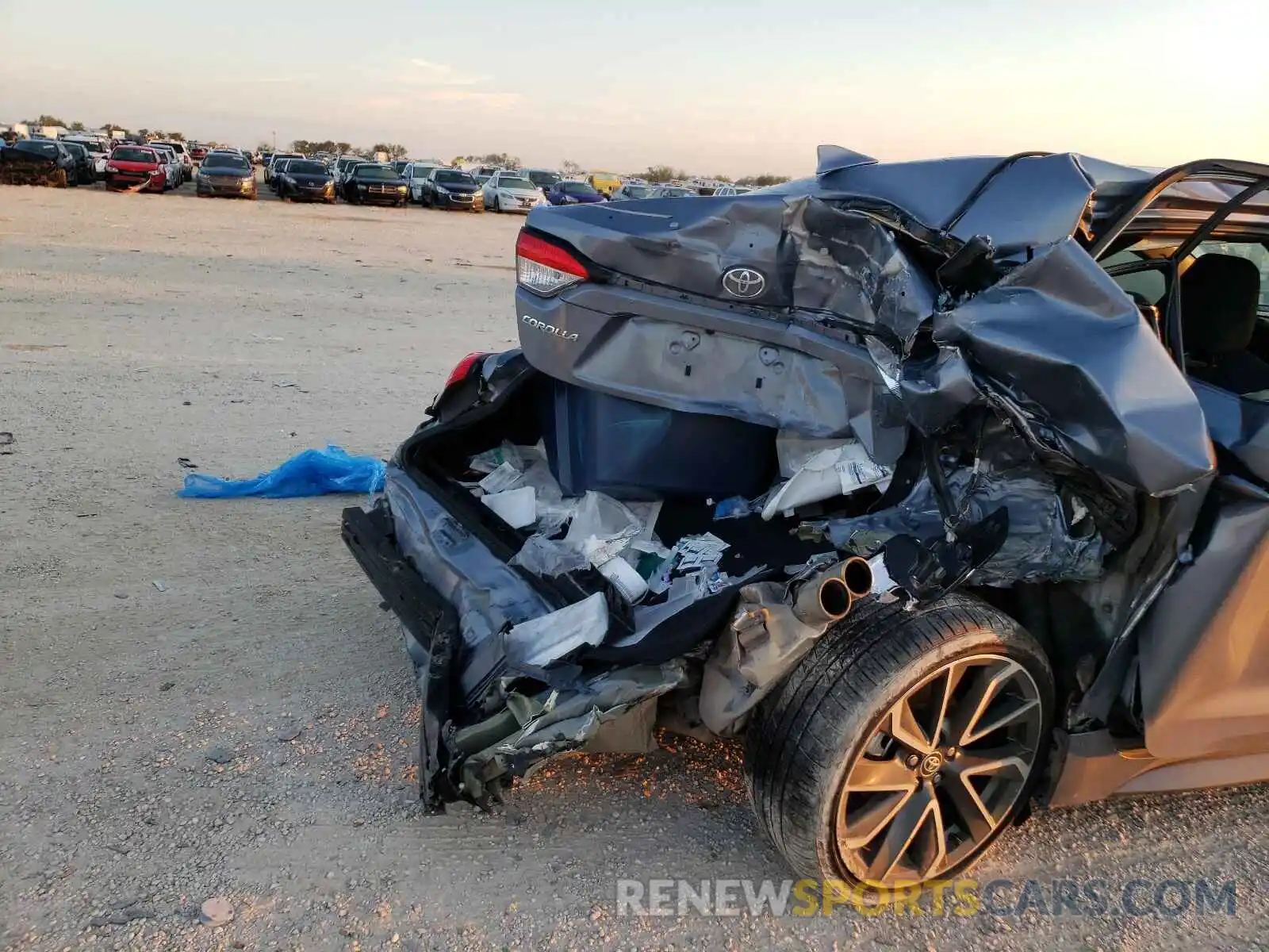 9 Photograph of a damaged car 5YFS4MCEXMP085193 TOYOTA COROLLA 2021