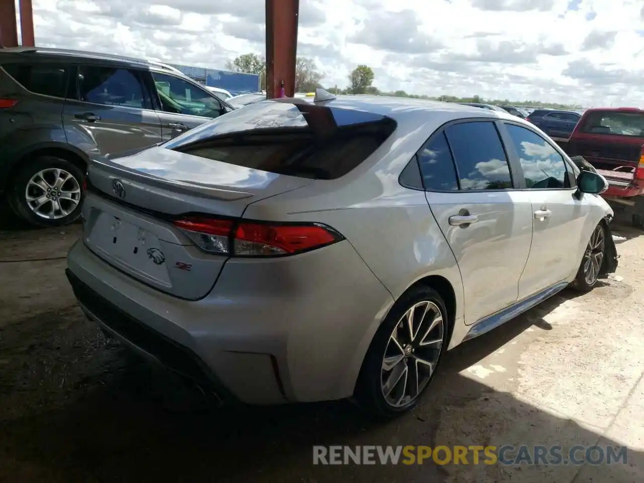 4 Photograph of a damaged car 5YFS4MCEXMP085341 TOYOTA COROLLA 2021