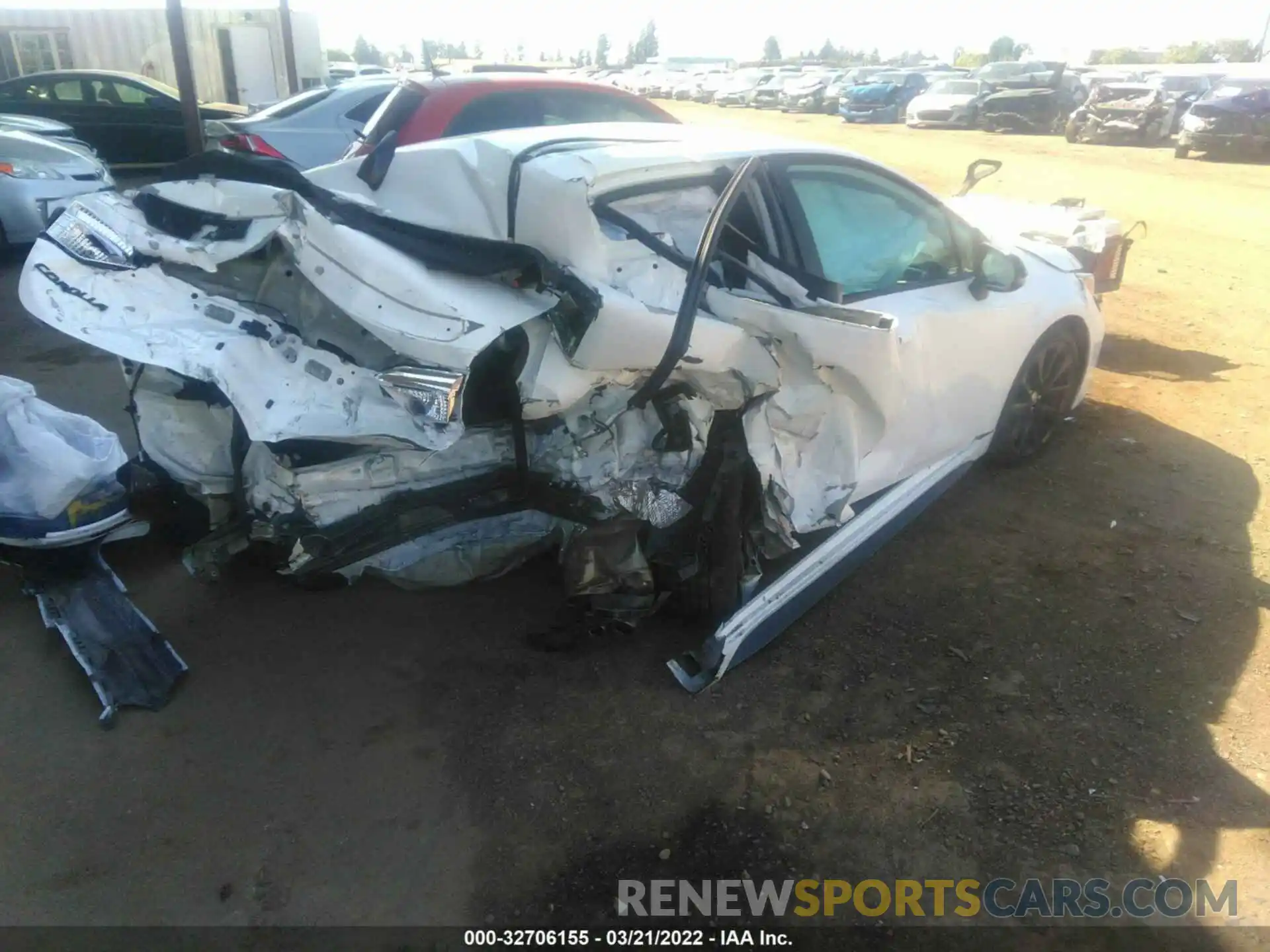 4 Photograph of a damaged car 5YFS4MCEXMP094010 TOYOTA COROLLA 2021