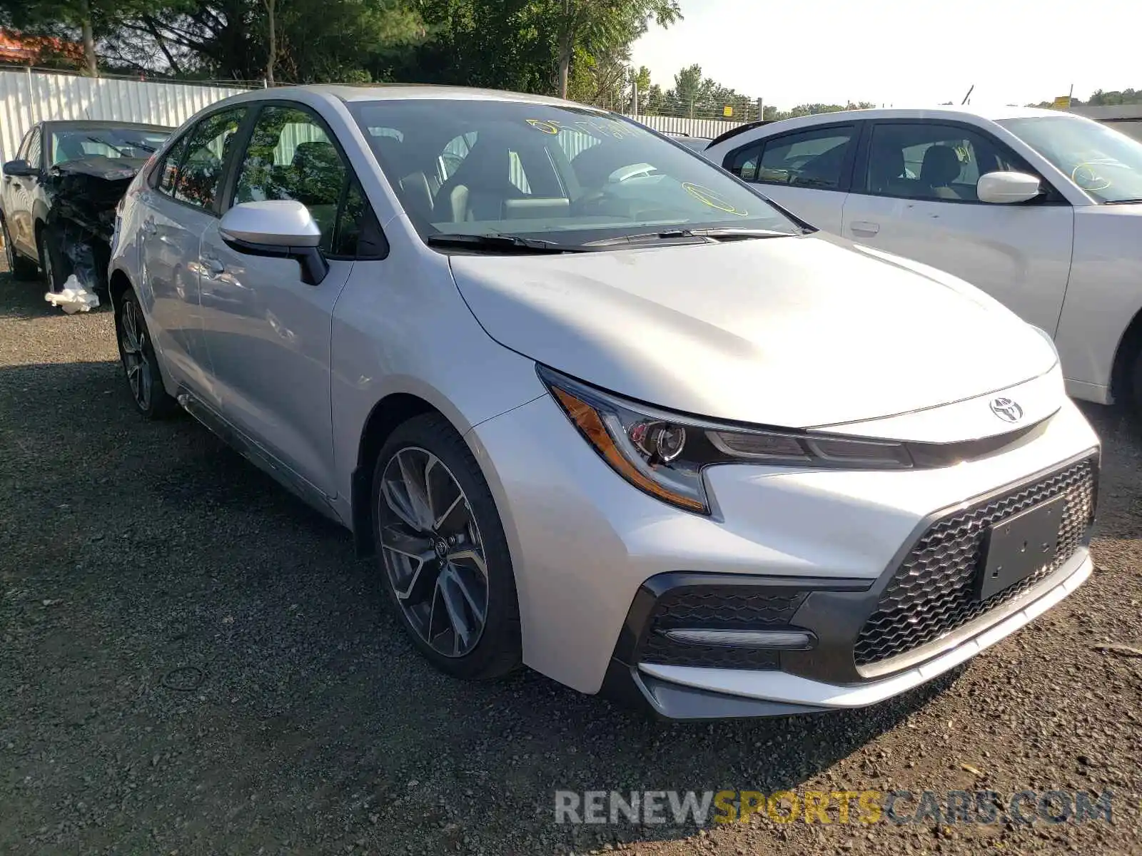 1 Photograph of a damaged car 5YFT4MCE1MP094143 TOYOTA COROLLA 2021