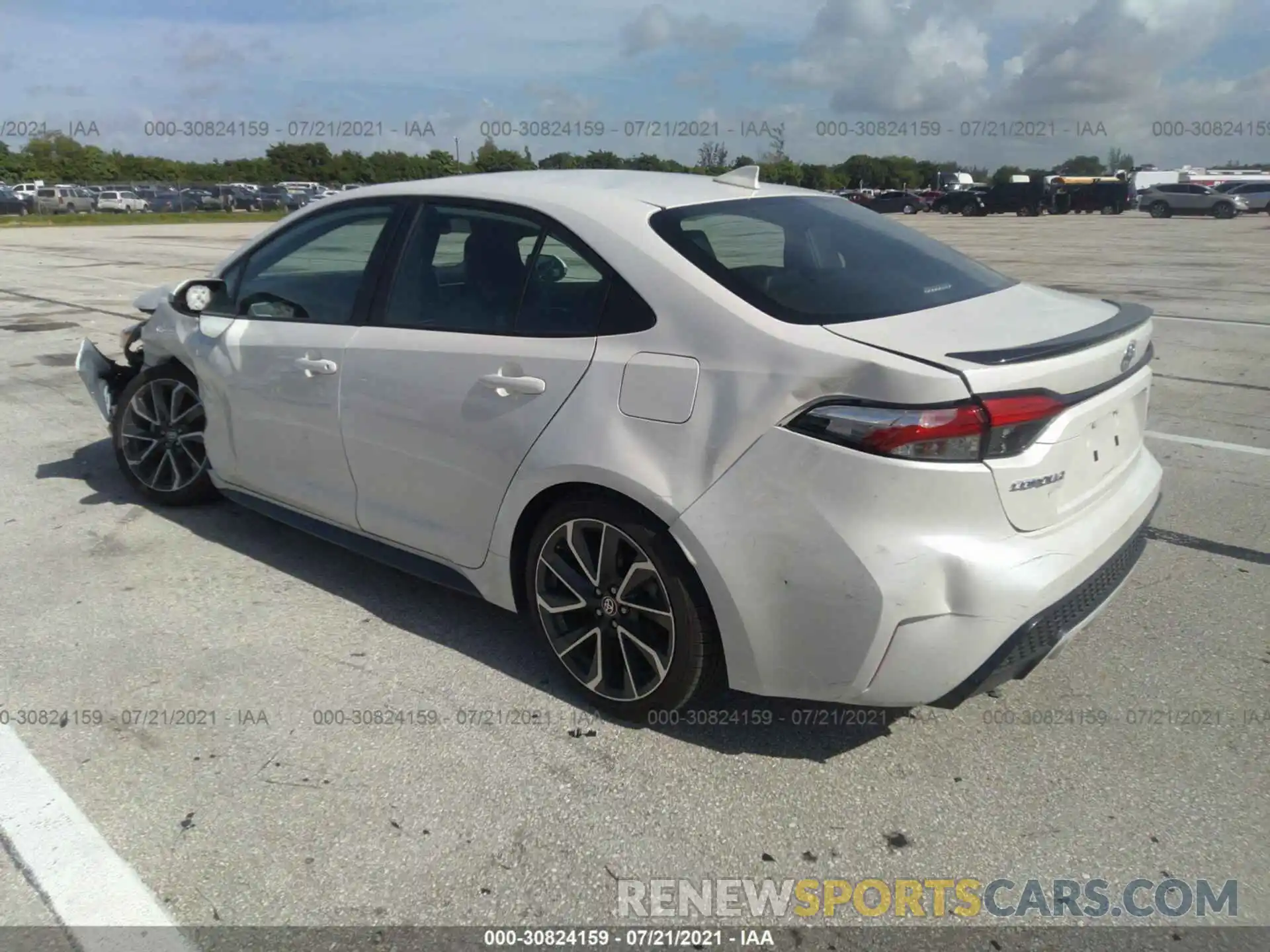 3 Photograph of a damaged car 5YFT4MCE2MP064343 TOYOTA COROLLA 2021