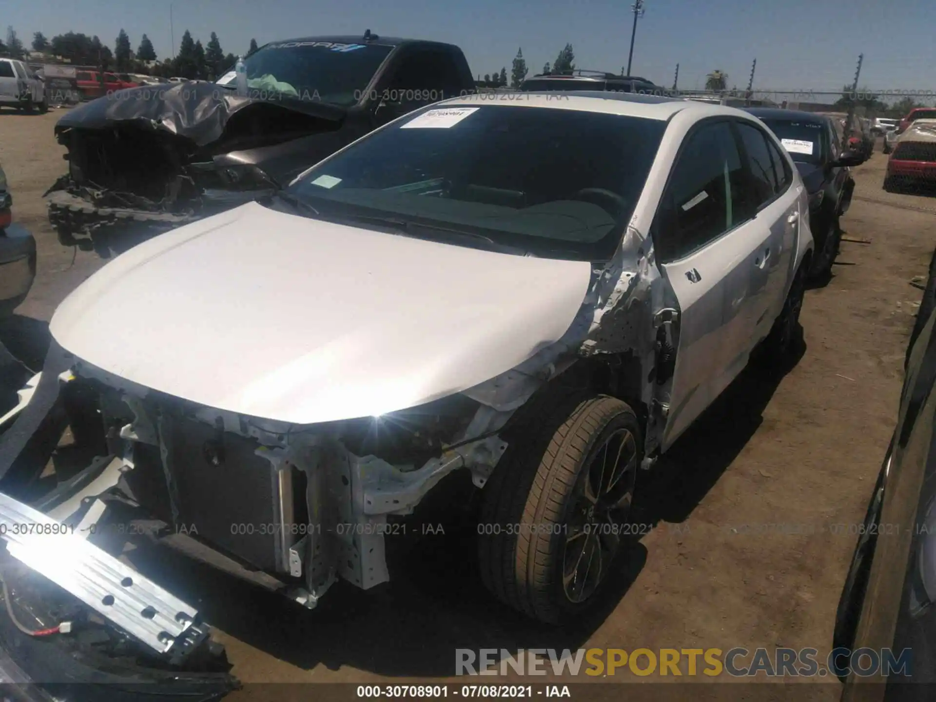 2 Photograph of a damaged car 5YFT4MCE2MP088660 TOYOTA COROLLA 2021