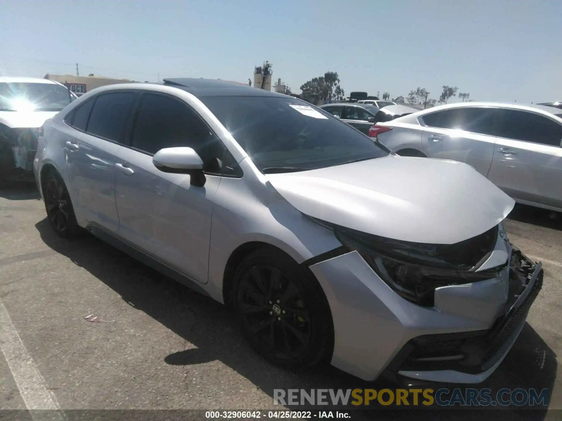 1 Photograph of a damaged car 5YFT4MCE3MP074783 TOYOTA COROLLA 2021