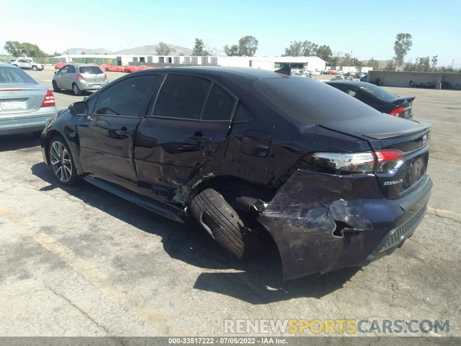 3 Photograph of a damaged car 5YFT4MCE3MP087551 TOYOTA COROLLA 2021