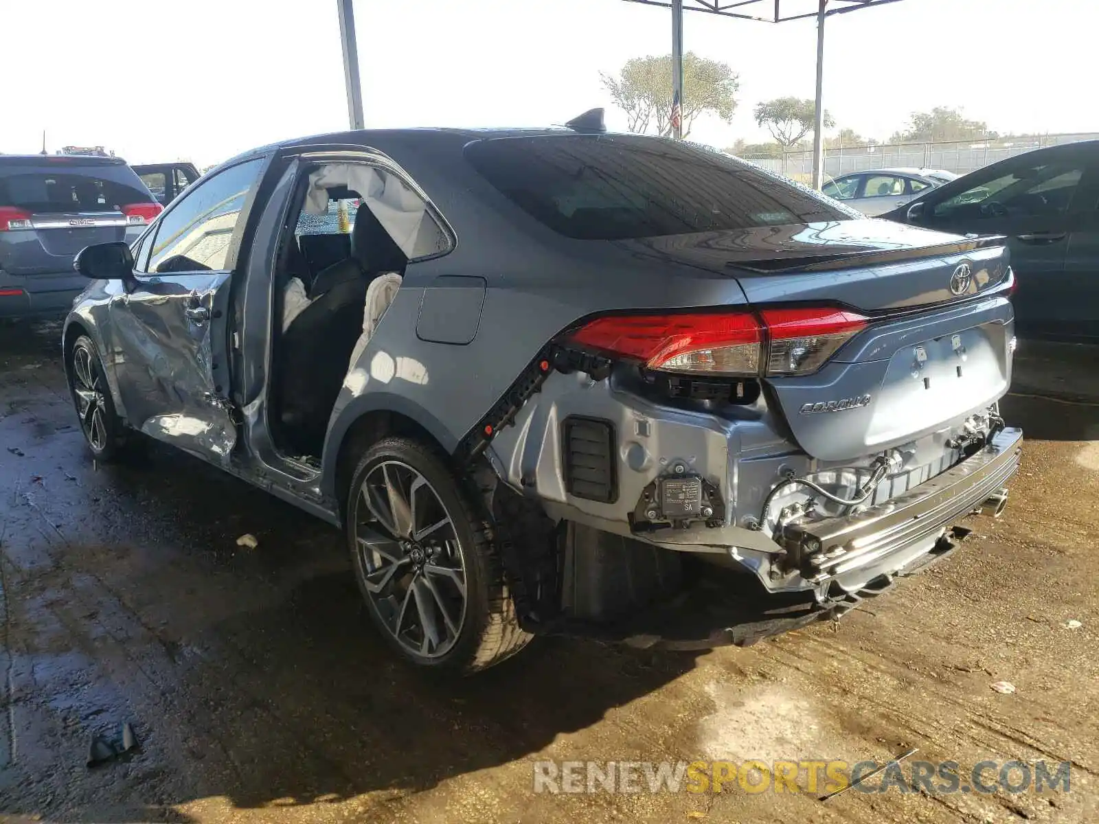 3 Photograph of a damaged car 5YFT4MCE5MP059959 TOYOTA COROLLA 2021