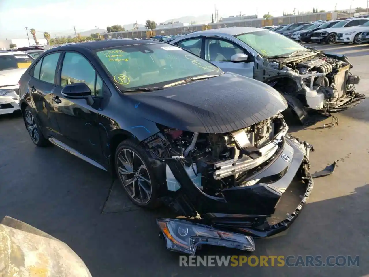 1 Photograph of a damaged car 5YFT4MCE5MP065244 TOYOTA COROLLA 2021