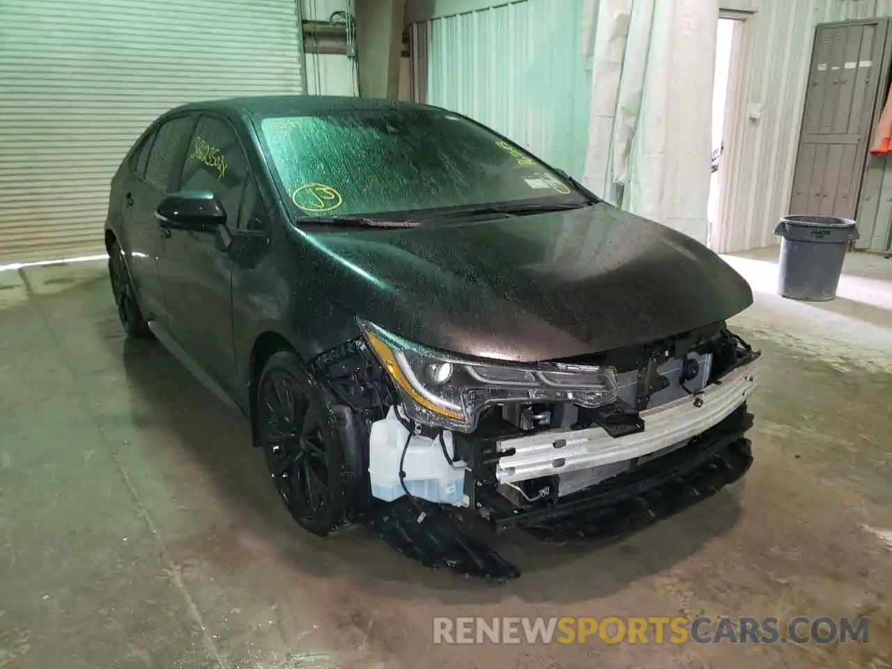 1 Photograph of a damaged car 5YFT4MCE5MP075434 TOYOTA COROLLA 2021