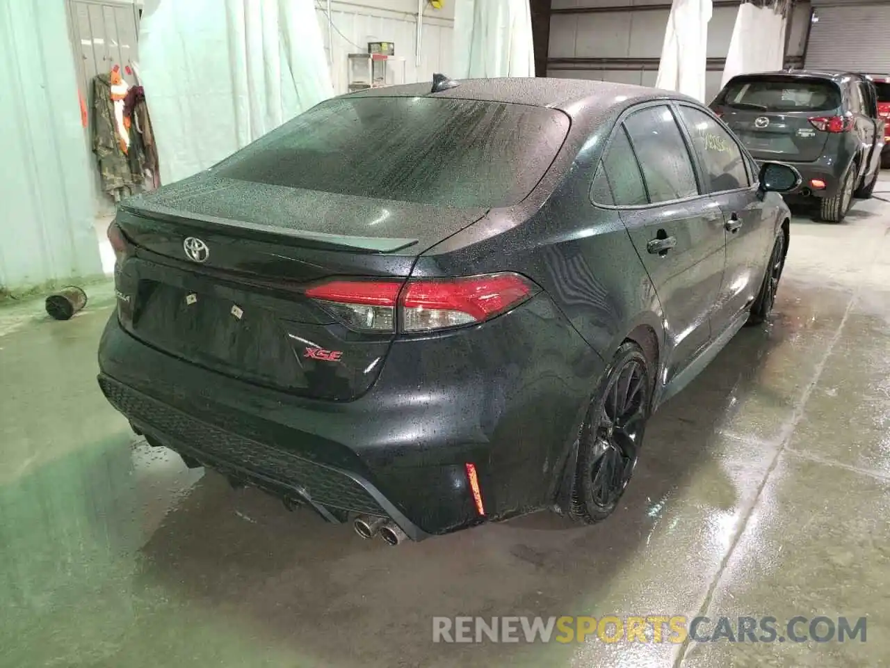 4 Photograph of a damaged car 5YFT4MCE5MP075434 TOYOTA COROLLA 2021