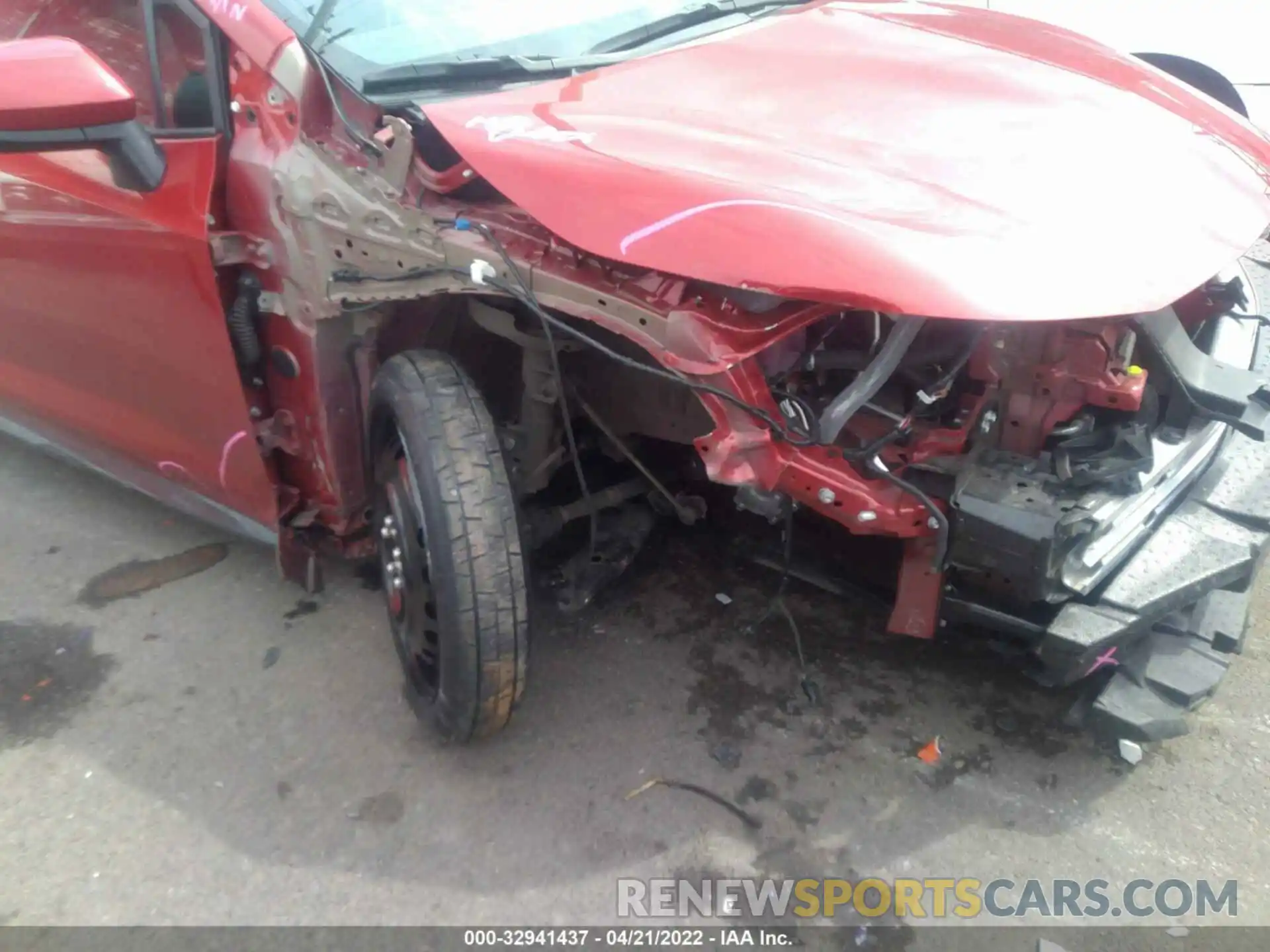 6 Photograph of a damaged car 5YFT4MCE5MP093349 TOYOTA COROLLA 2021