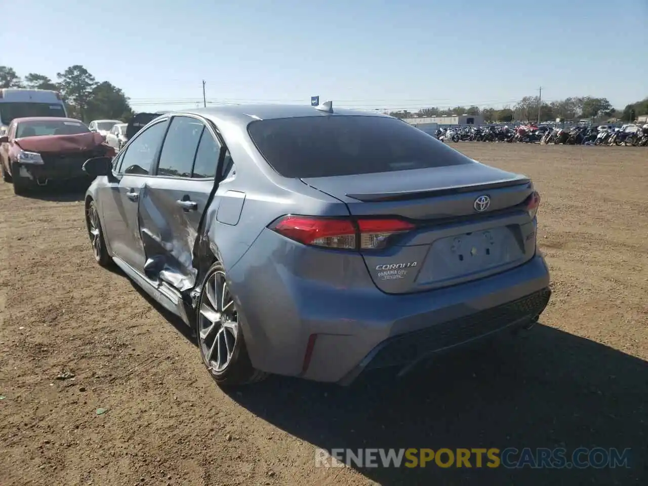 3 Photograph of a damaged car 5YFT4MCE6MP077869 TOYOTA COROLLA 2021