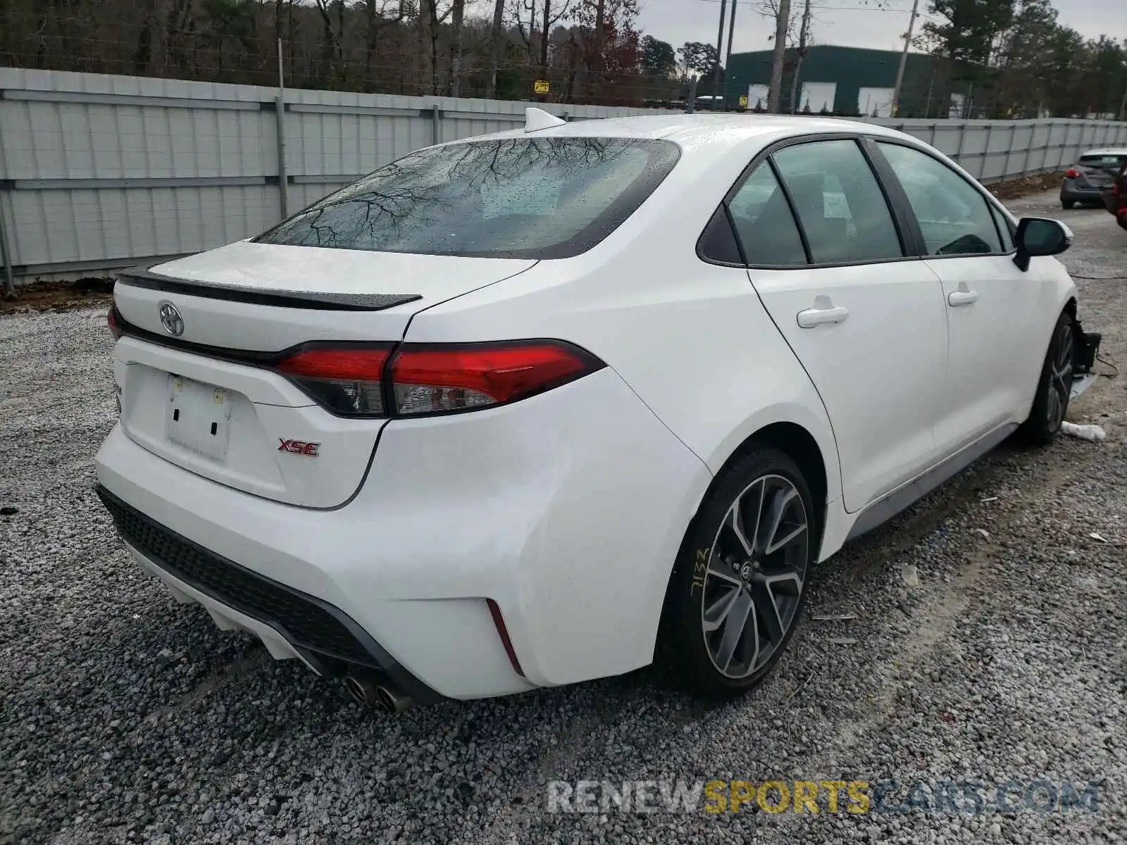 4 Photograph of a damaged car 5YFT4MCE9MP063027 TOYOTA COROLLA 2021