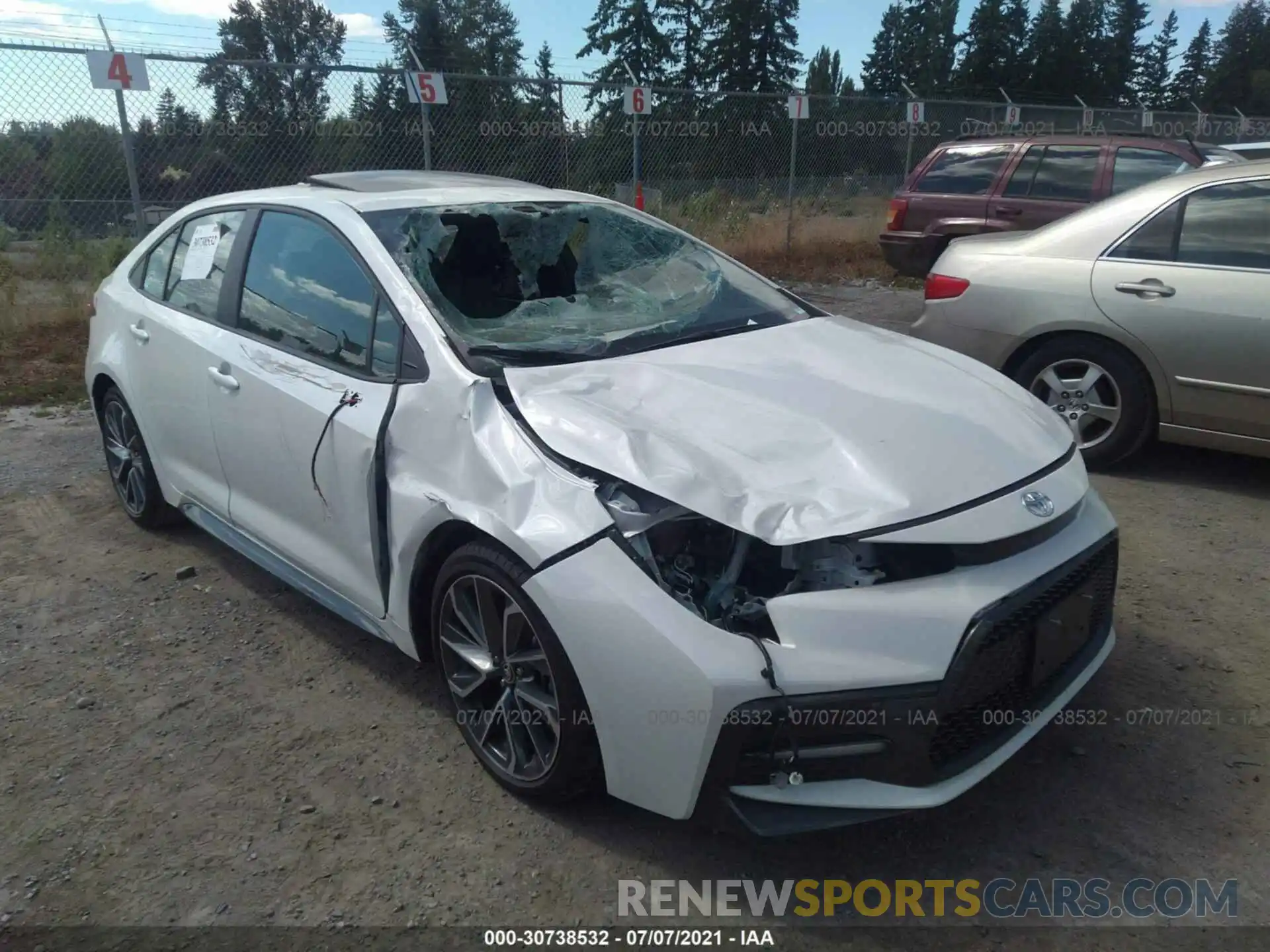 1 Photograph of a damaged car 5YFT4MCEXMP080287 TOYOTA COROLLA 2021