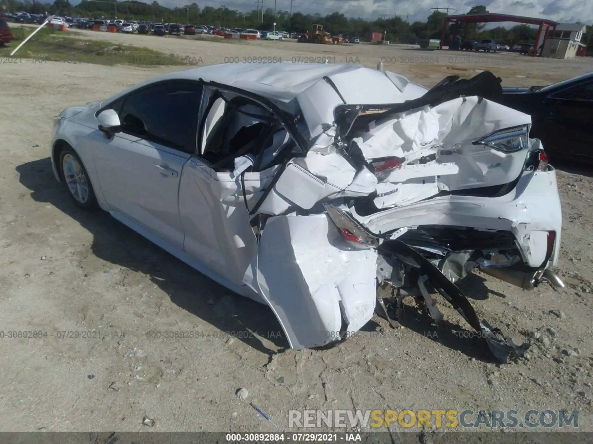 3 Photograph of a damaged car 5YFVPMAE0MP210970 TOYOTA COROLLA 2021