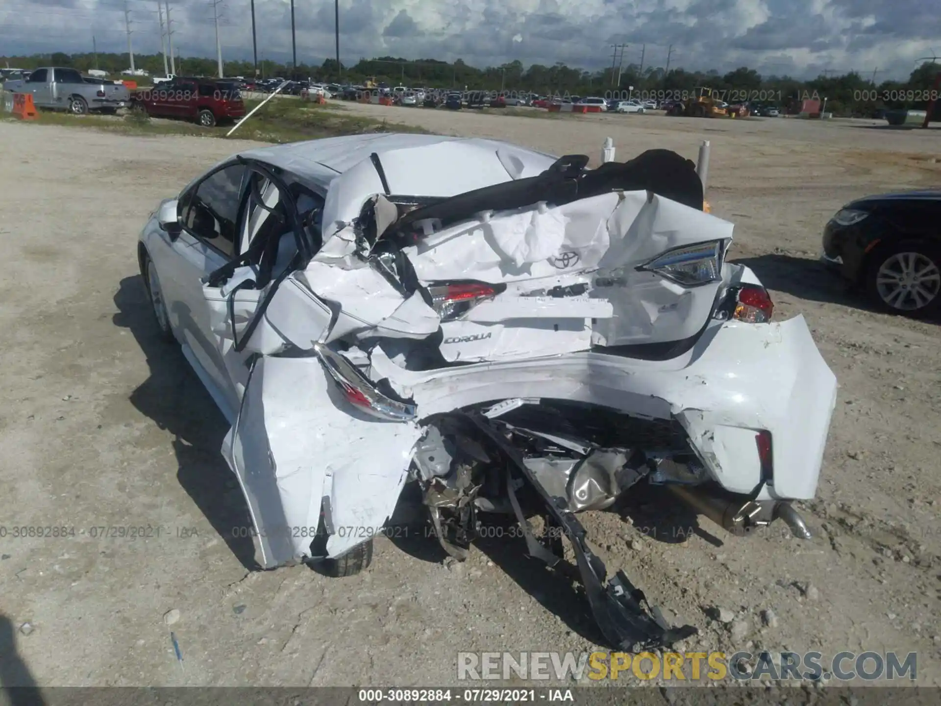 6 Photograph of a damaged car 5YFVPMAE0MP210970 TOYOTA COROLLA 2021