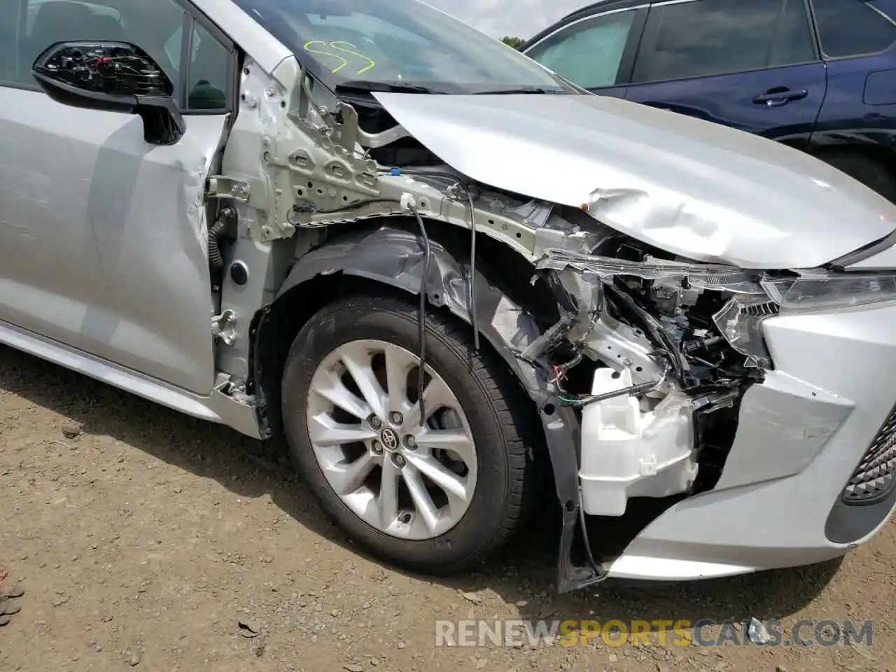 9 Photograph of a damaged car 5YFVPMAE0MP238607 TOYOTA COROLLA 2021