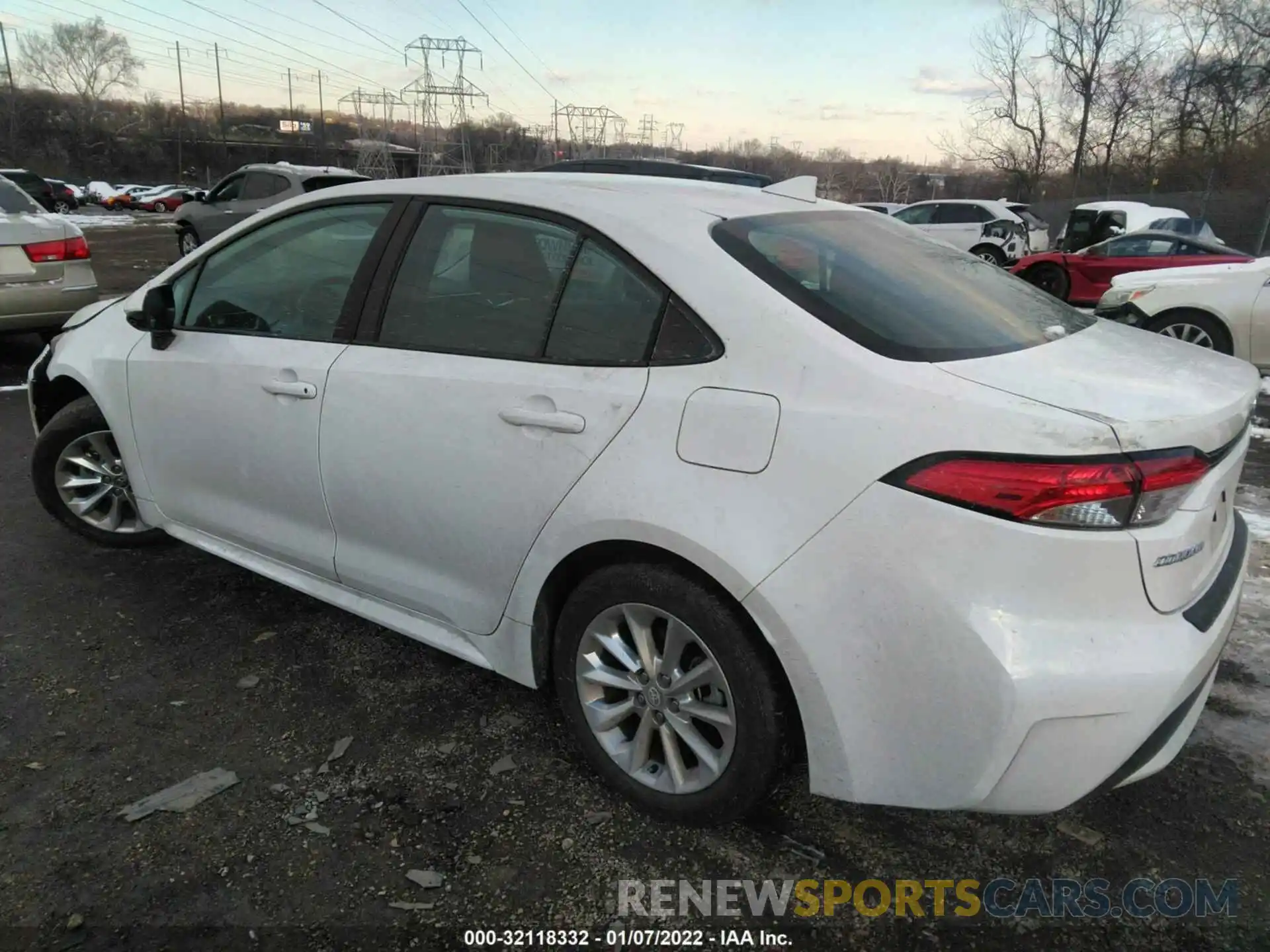 3 Photograph of a damaged car 5YFVPMAE0MP253849 TOYOTA COROLLA 2021